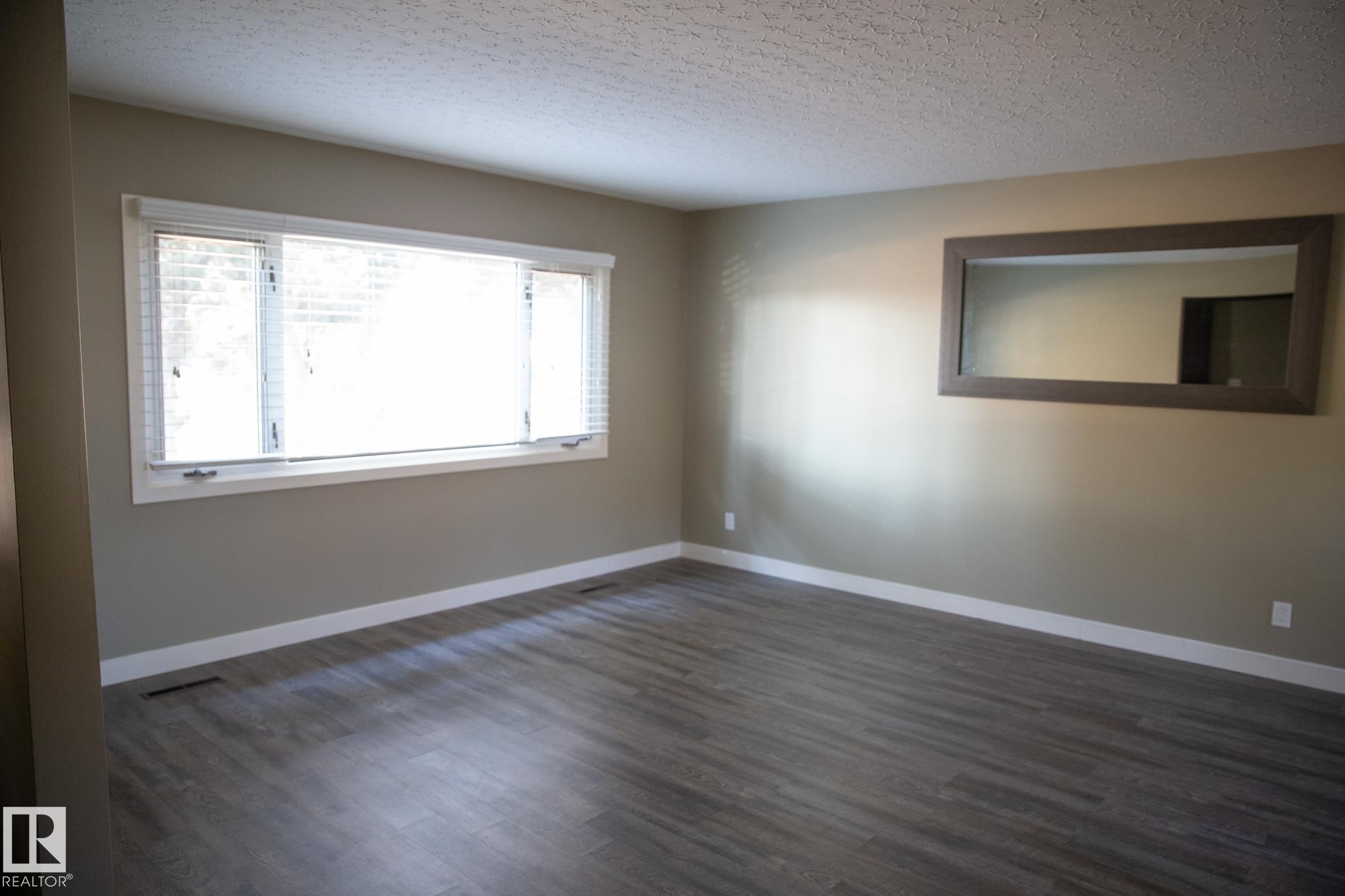 Photo 3 at 81 Sunset Boulevard, Sturgeon Heights, St. Albert
