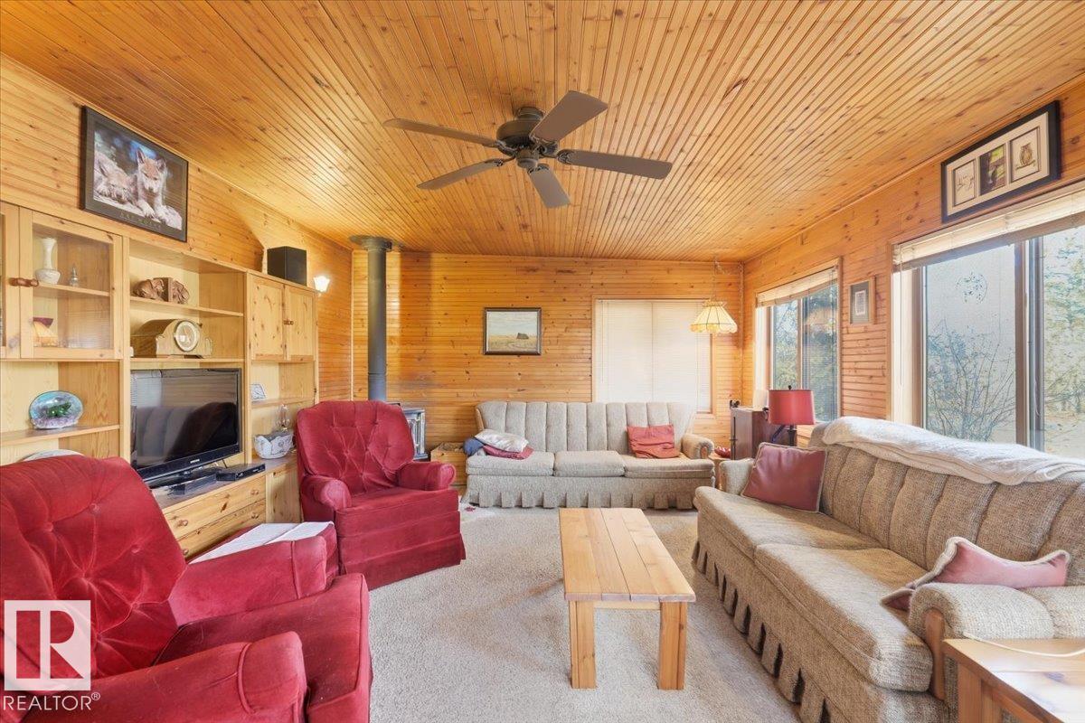 Photo 18 at 47308 Rge Rd 22, None, Rural Leduc County