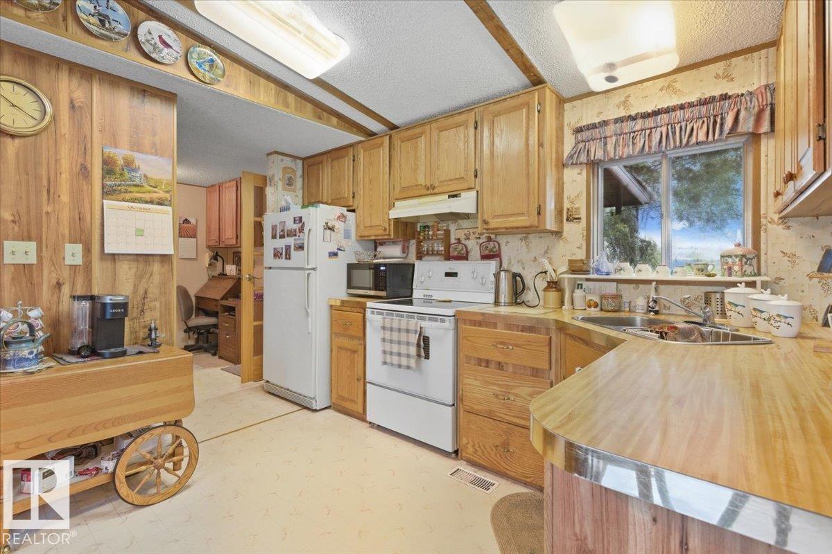 Photo 7 at 47308 Rge Rd 22, None, Rural Leduc County