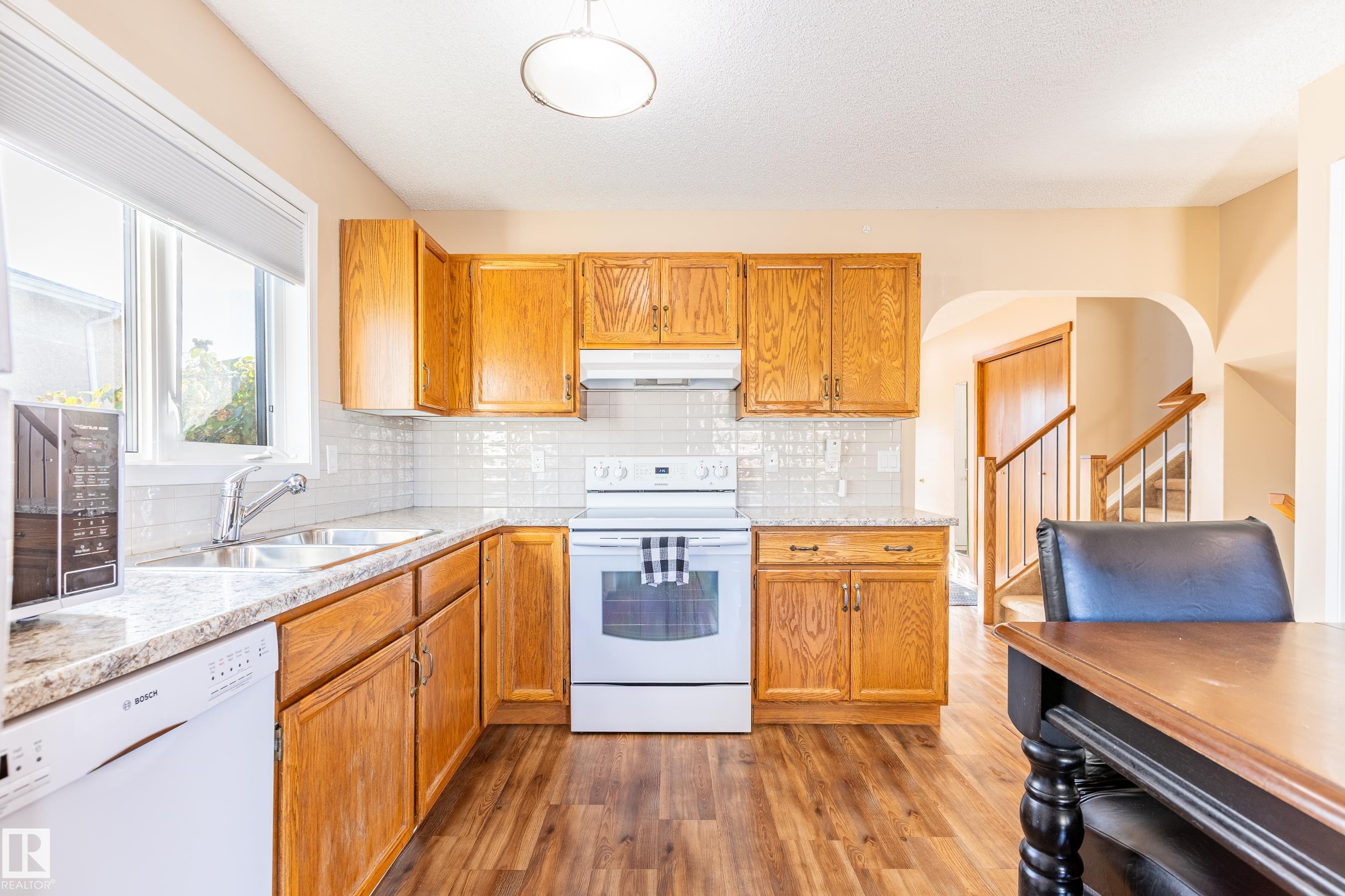 Photo 10 at 8808 102 Avenue, Morinville