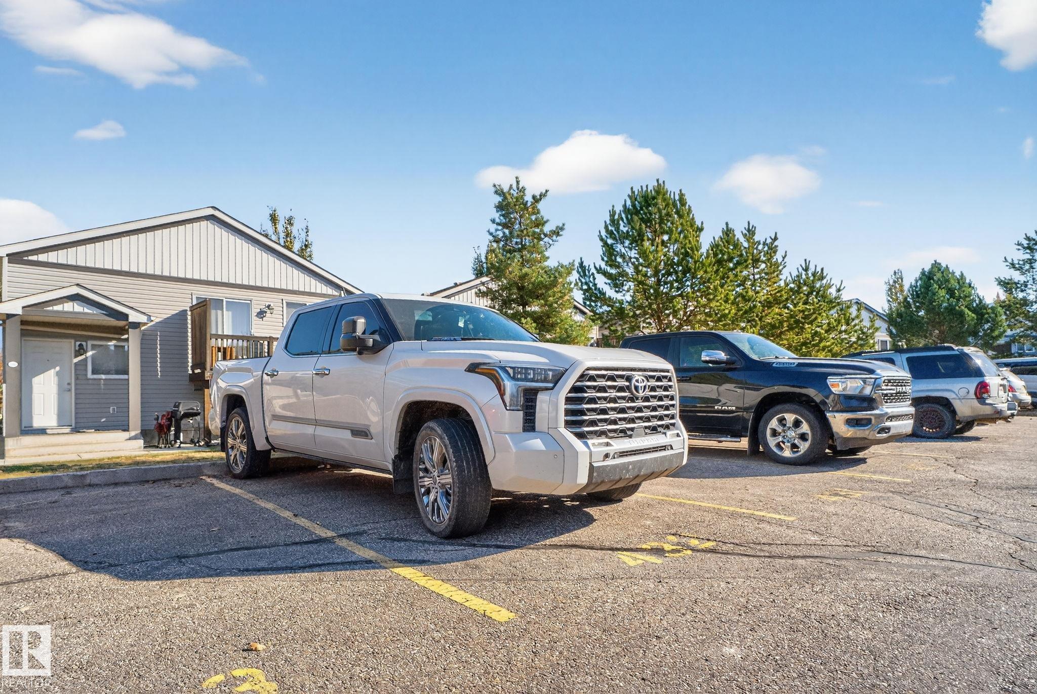 Photo 38 at 195, 142 Selkirk Place, Suntree, Leduc