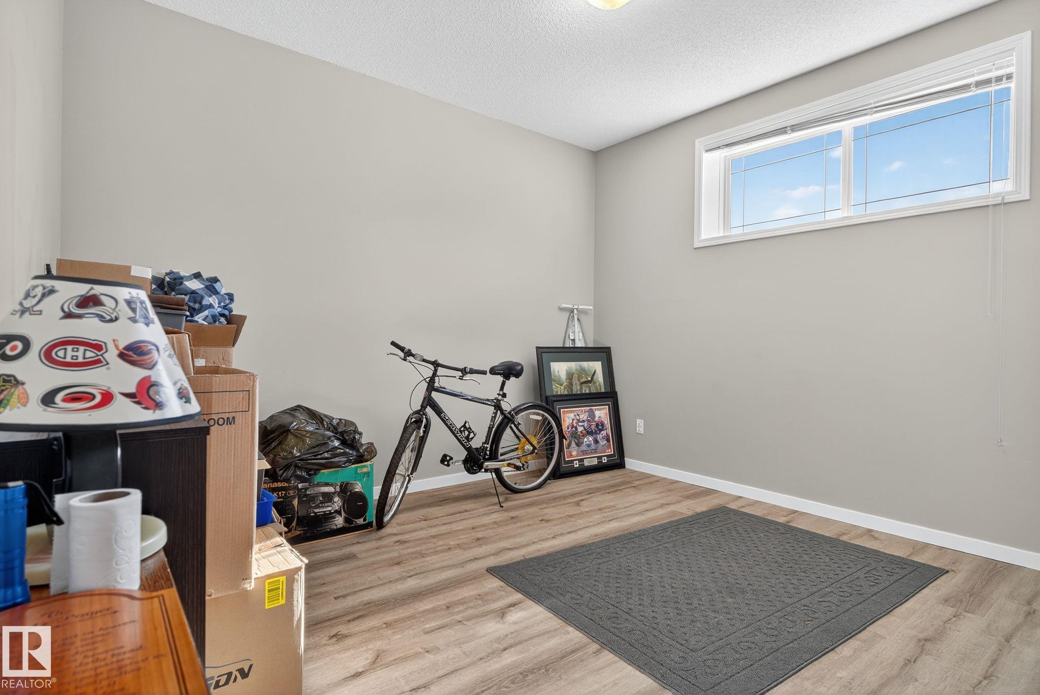 Photo 7 at 196, 142 Selkirk Place, Suntree, Leduc