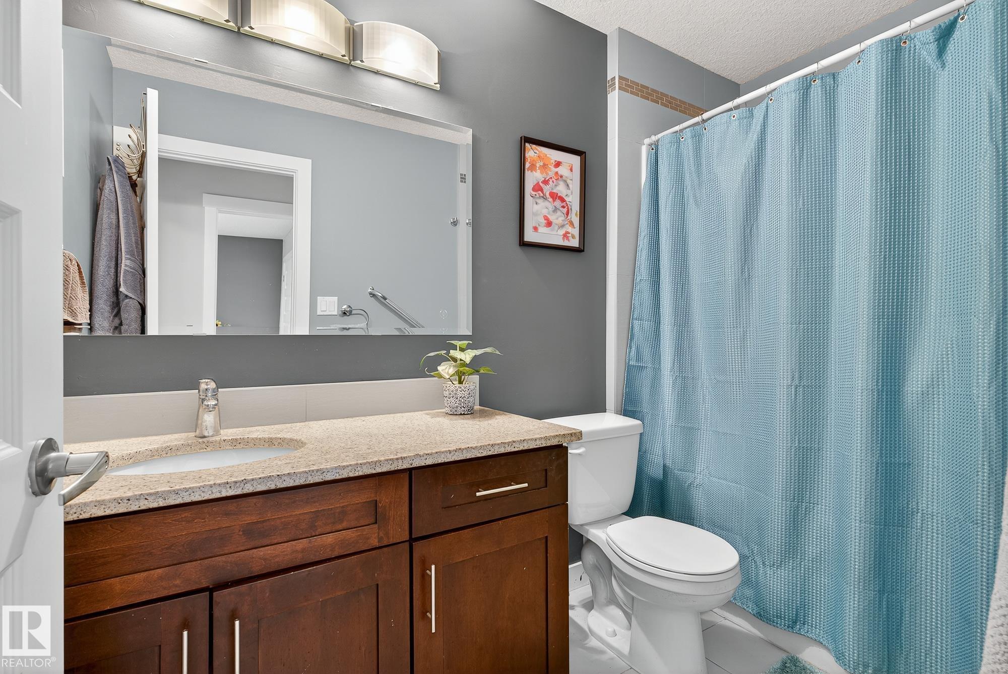 Photo 44 at 22 Shorewood Crescent, Bridgeport, Leduc