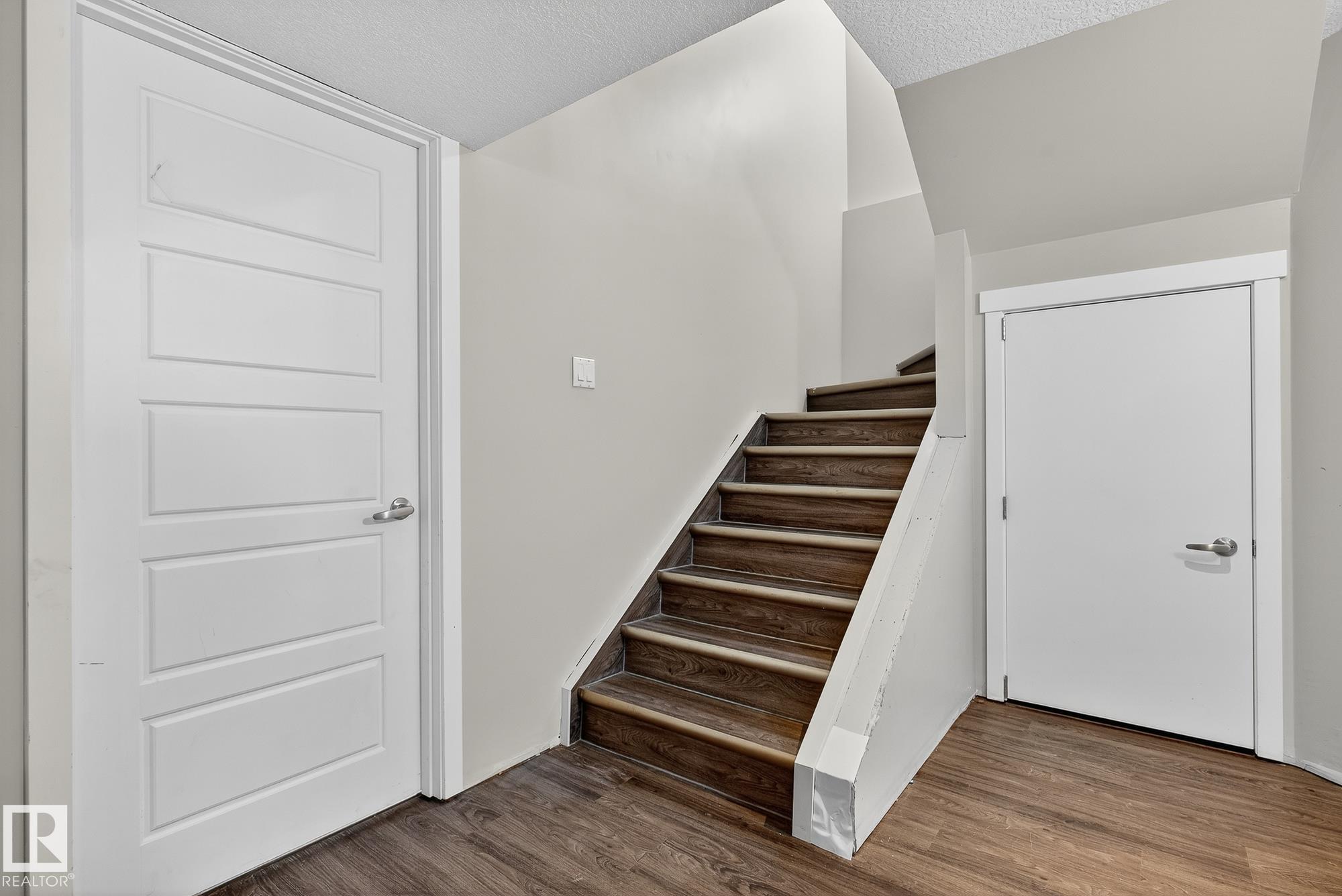 Photo 46 at 22 Shorewood Crescent, Bridgeport, Leduc