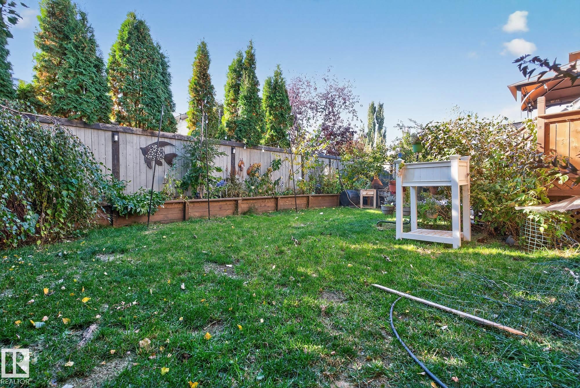 Photo 56 at 22 Shorewood Crescent, Bridgeport, Leduc