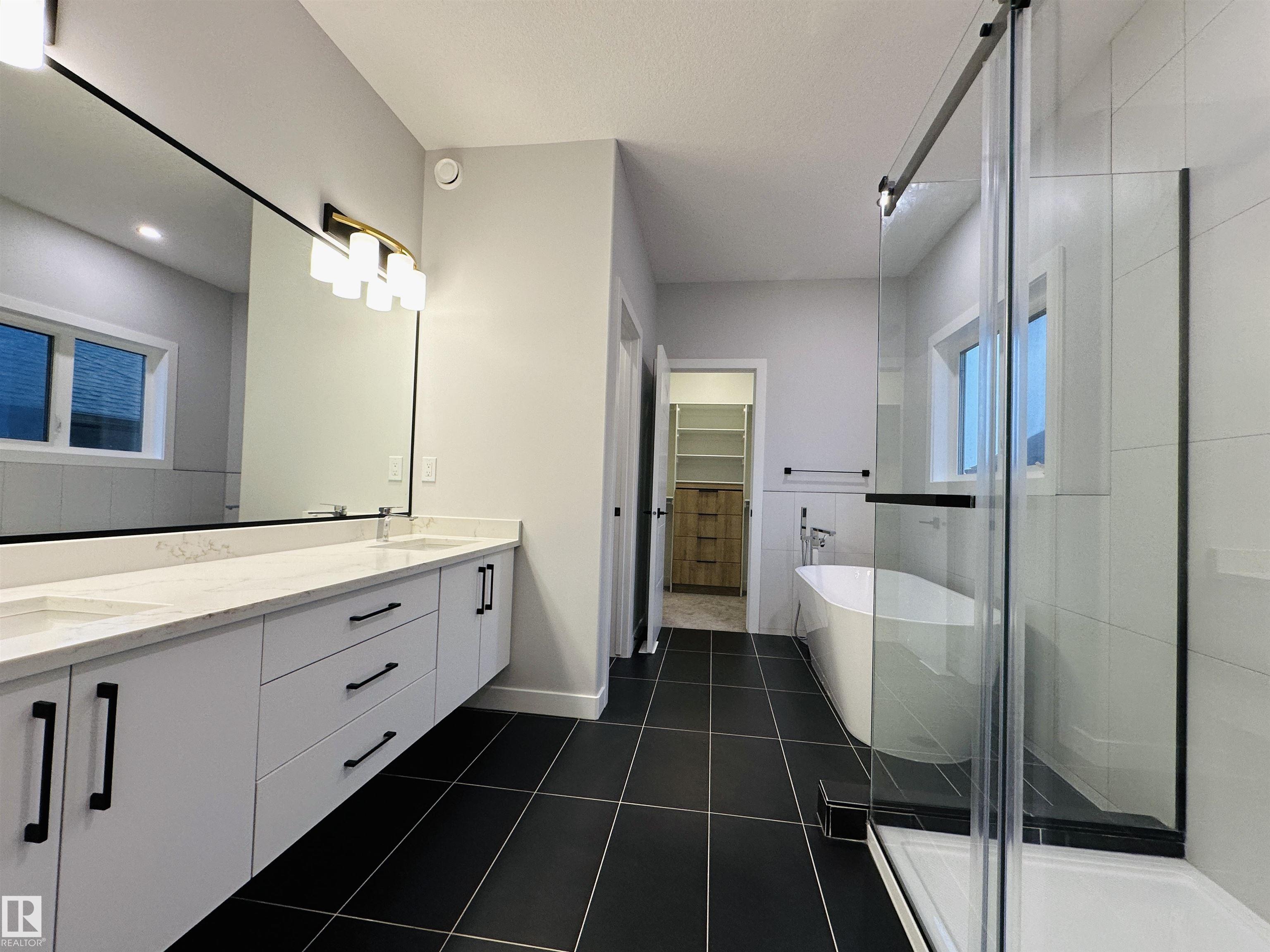 Photo 38 at 22 Timbre Way, Tonewood, Spruce Grove