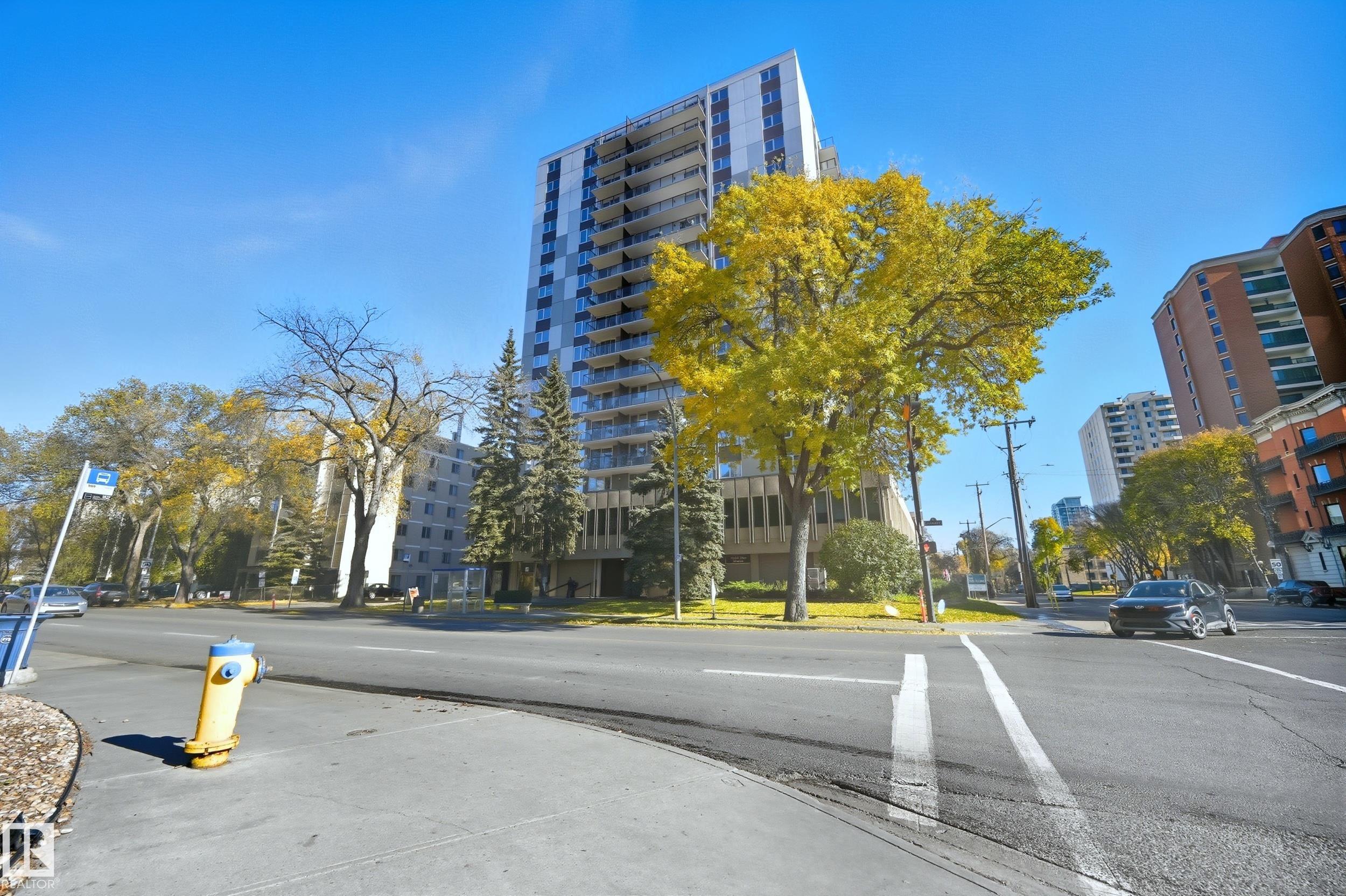 Photo 28 at 1607 - 10011 116 Street NW, Wîhkwêntôwin, Edmonton