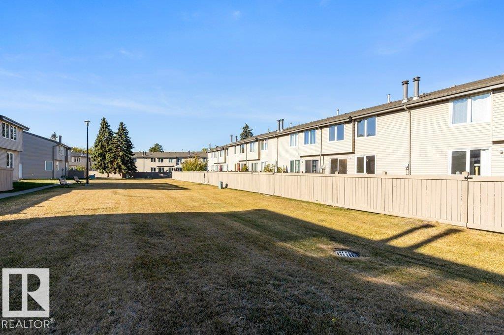 Photo 35 at 44 Akinsdale gardens, Akinsdale, St. Albert