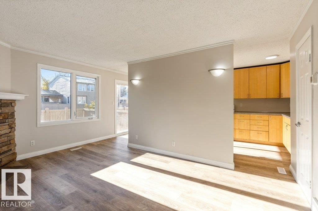 Photo 5 at 44 Akinsdale gardens, Akinsdale, St. Albert
