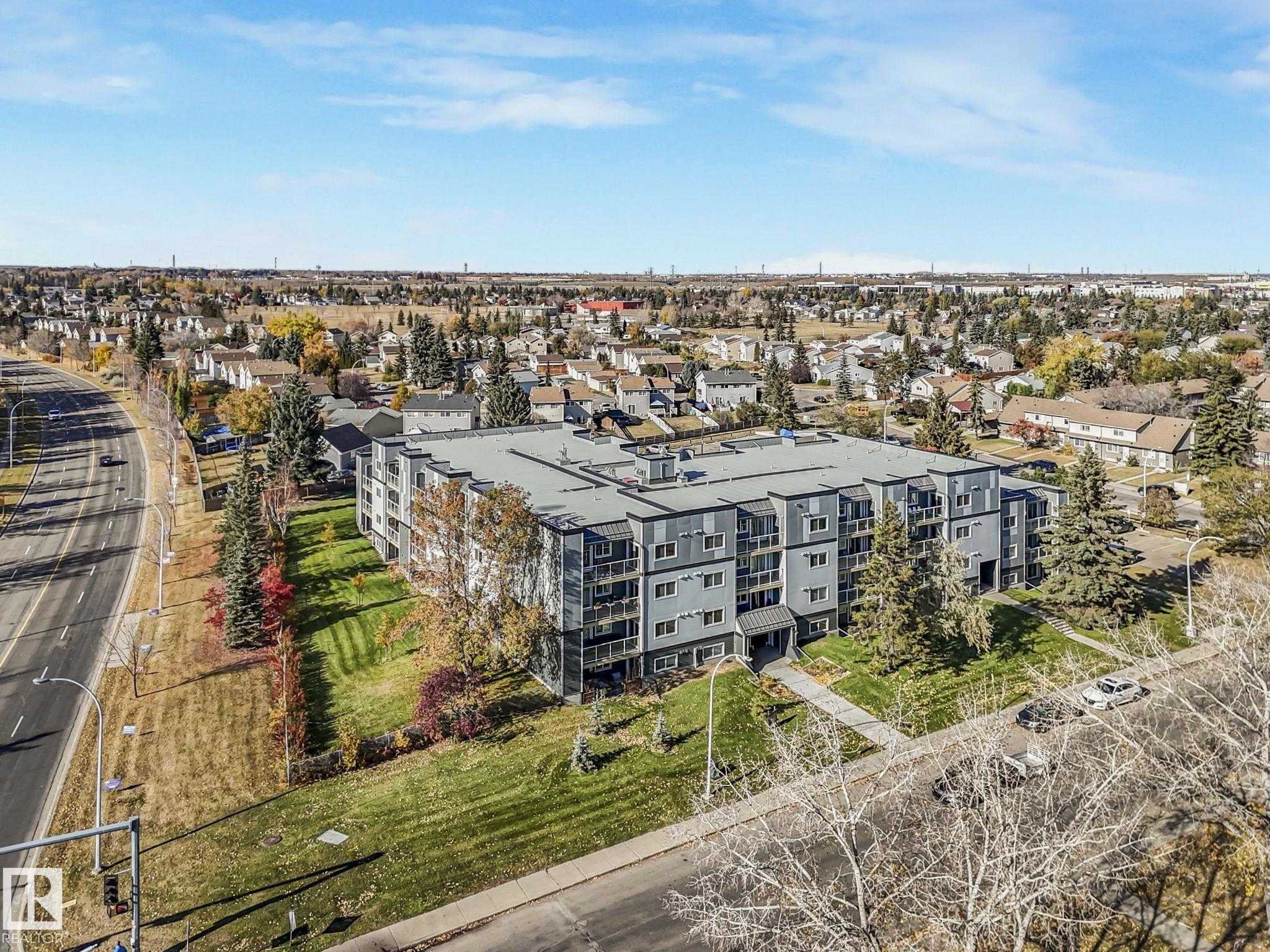 Photo 44 at 109 - 9504 182 Street NW, La Perle, Edmonton