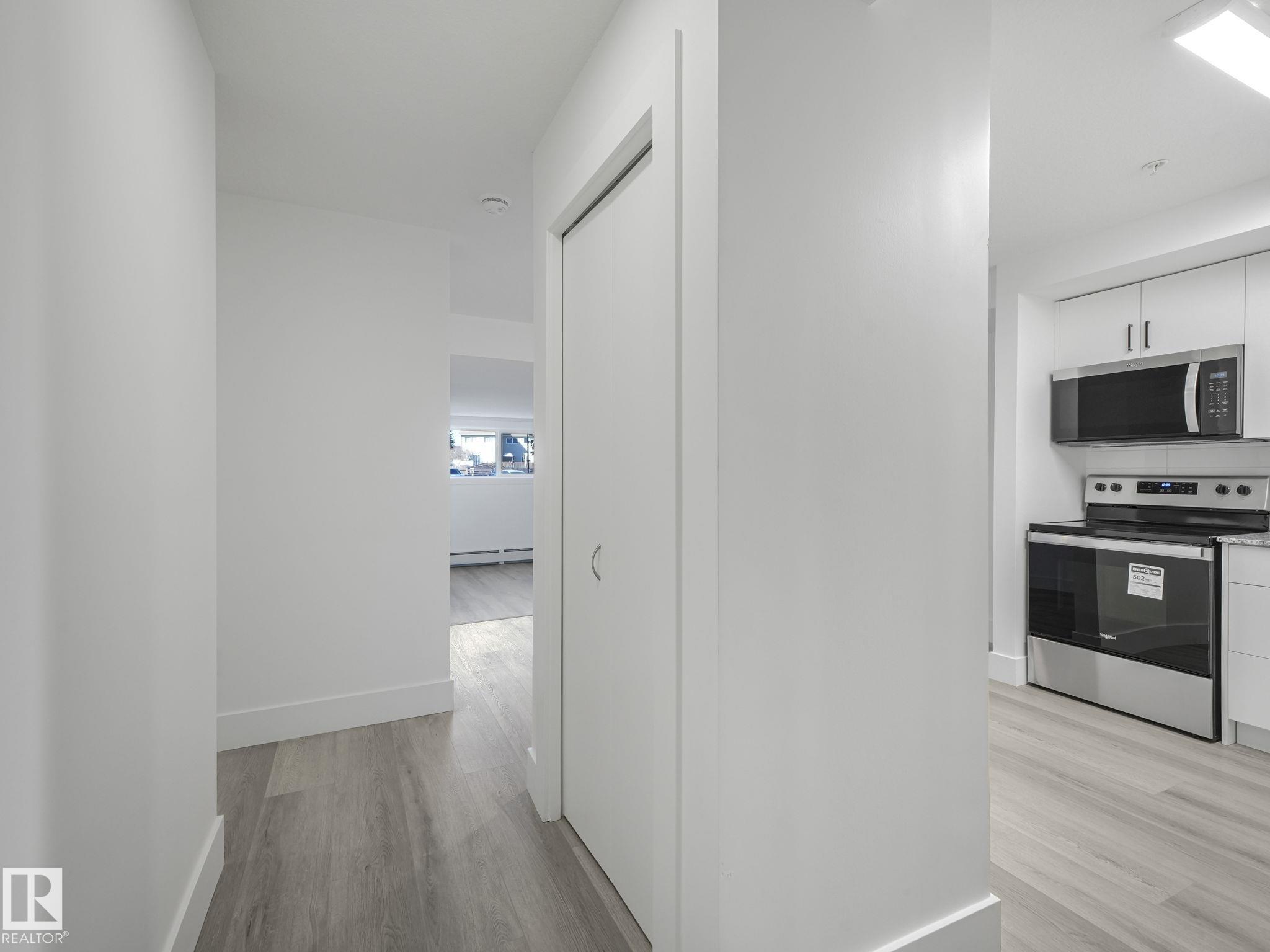 Photo 6 at 109 - 9504 182 Street NW, La Perle, Edmonton