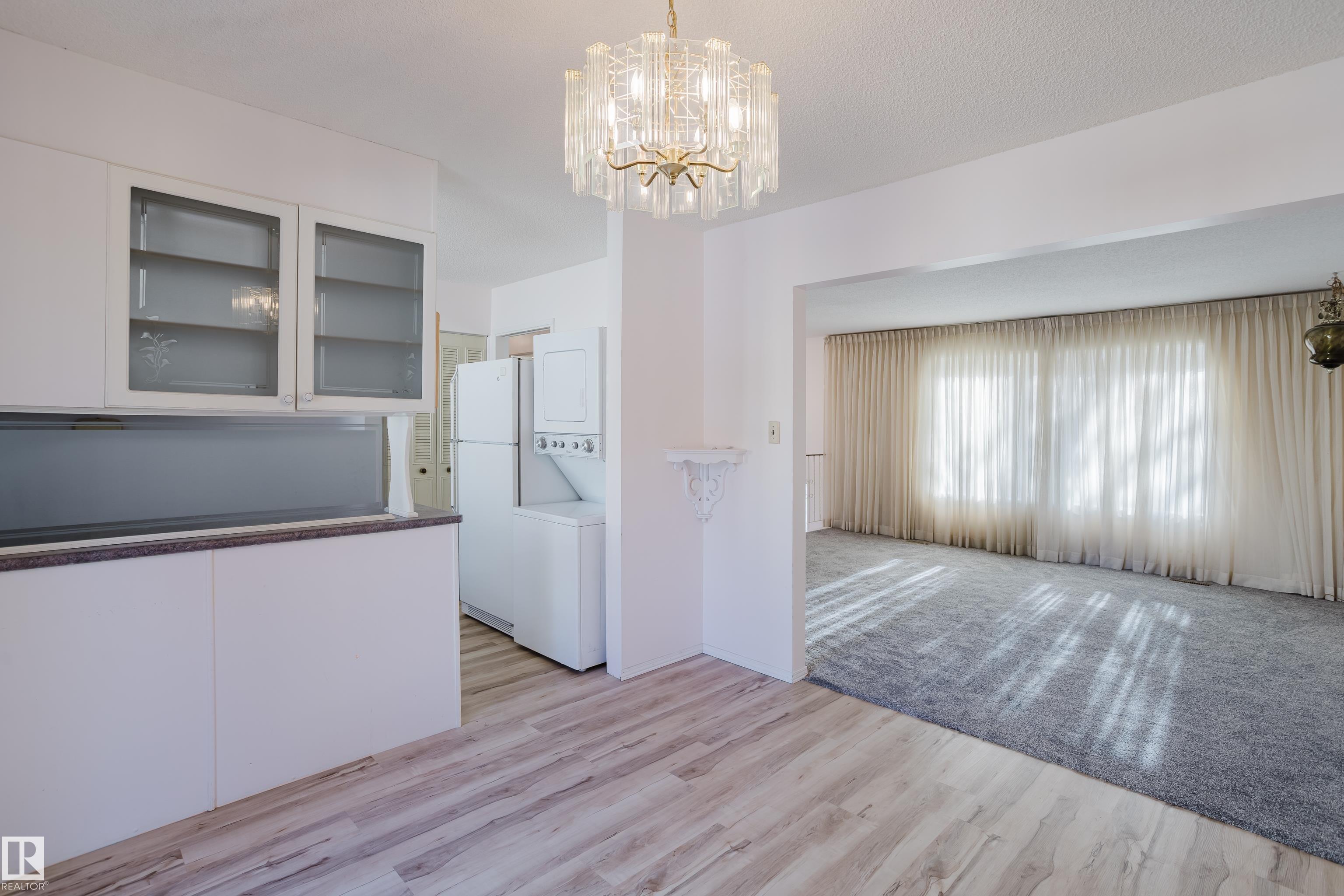 Photo 22 at 2 Fleetwood Crescent, Forest Lawn, St. Albert
