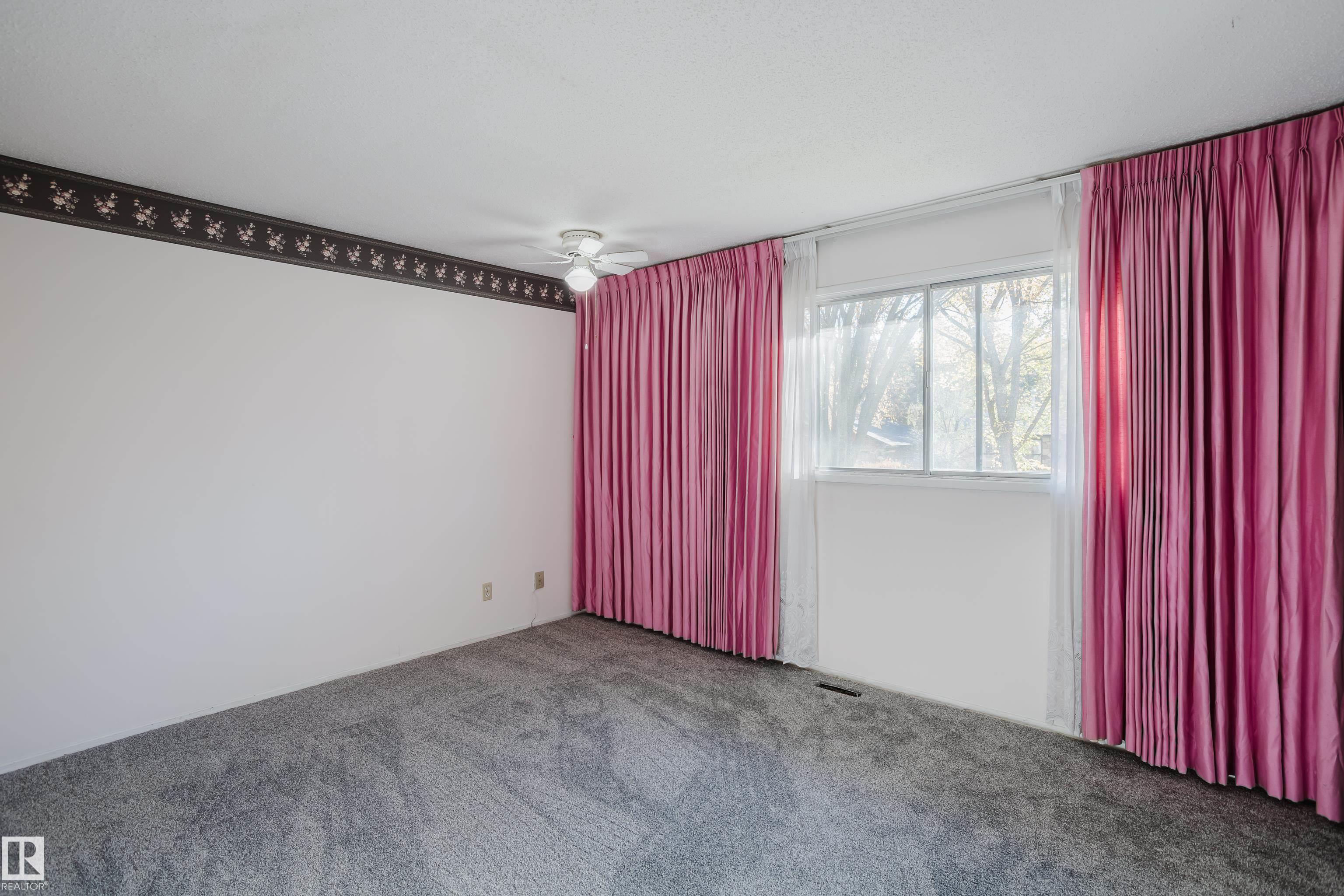 Photo 32 at 2 Fleetwood Crescent, Forest Lawn, St. Albert