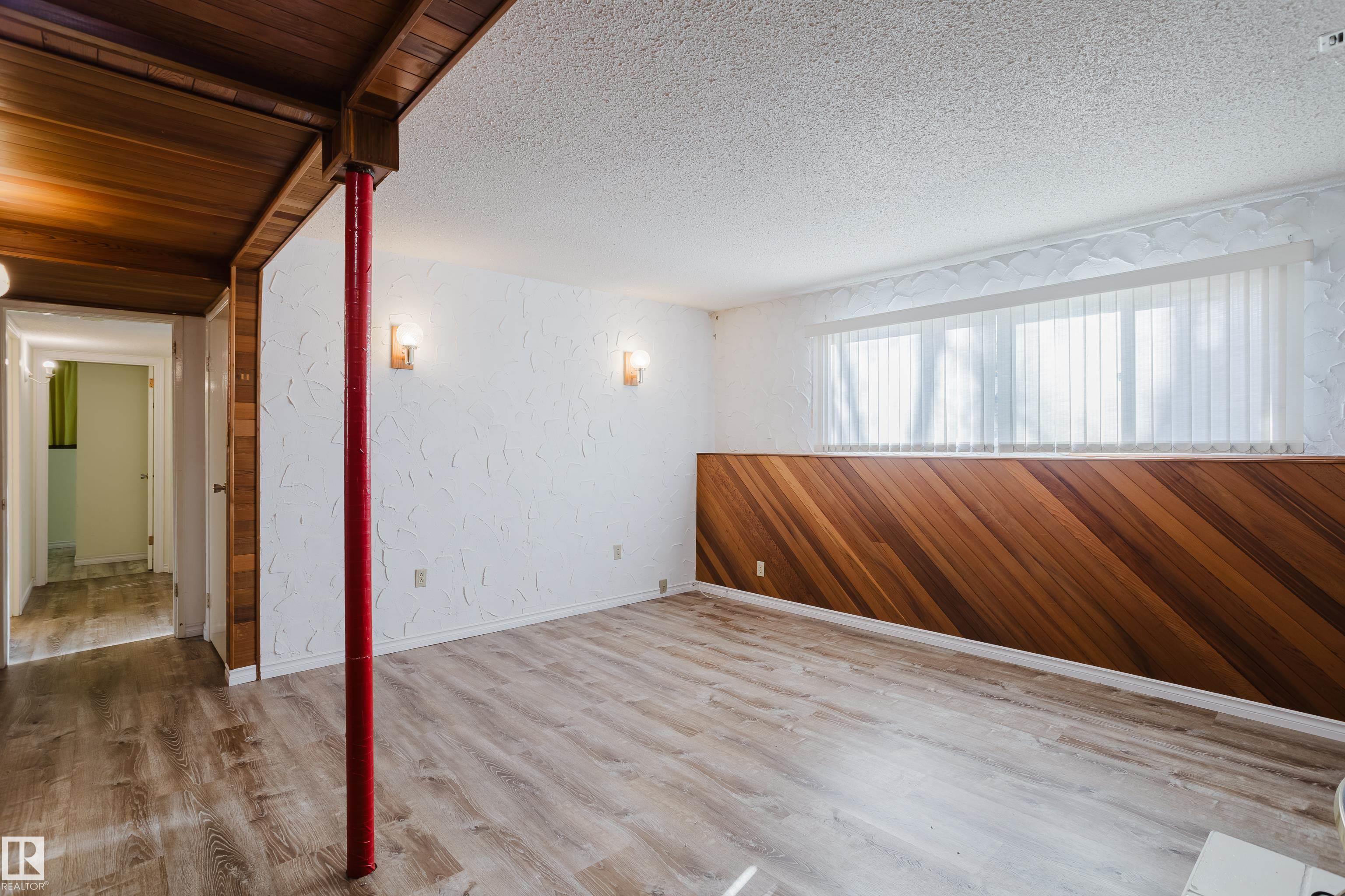 Photo 41 at 2 Fleetwood Crescent, Forest Lawn, St. Albert