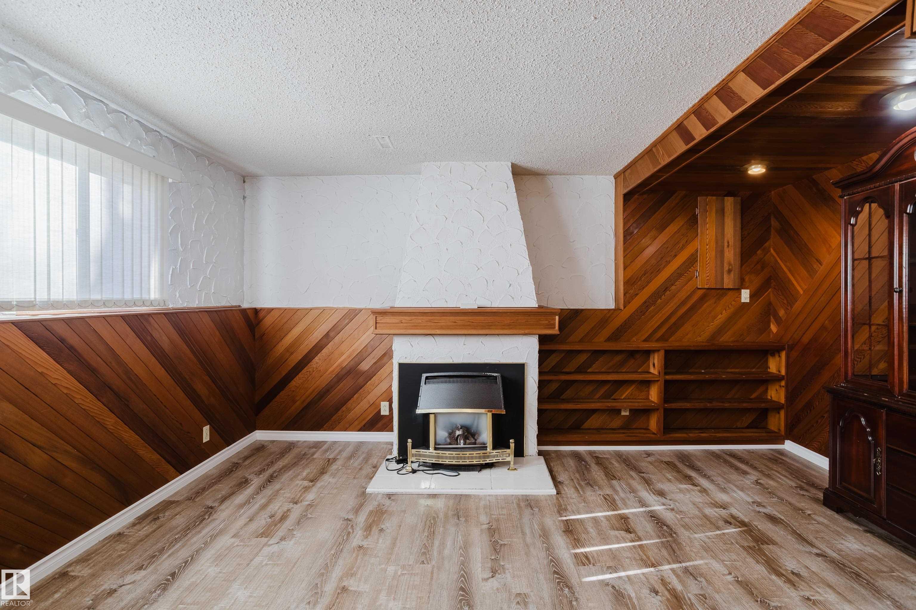 Photo 42 at 2 Fleetwood Crescent, Forest Lawn, St. Albert