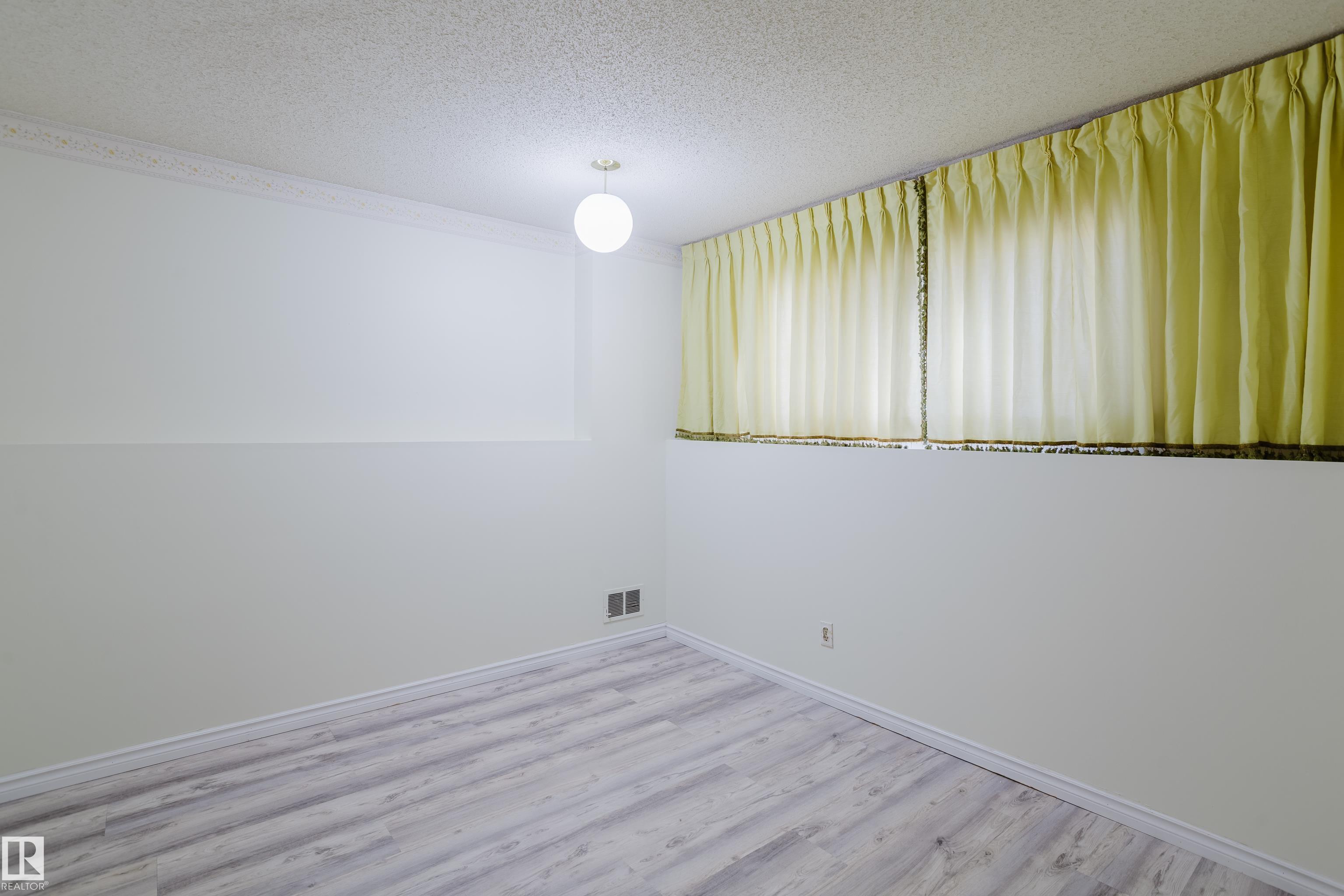 Photo 53 at 2 Fleetwood Crescent, Forest Lawn, St. Albert
