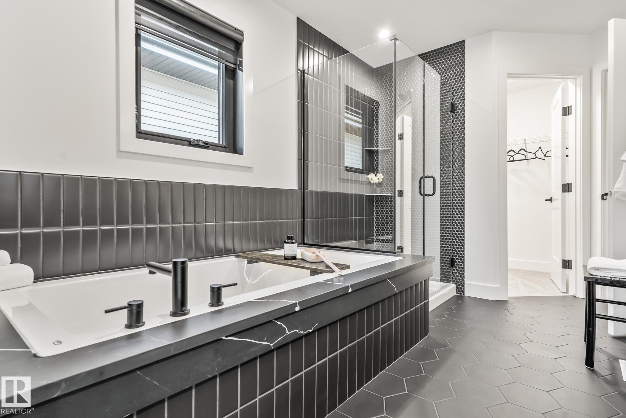 Photo 24 at 68 Fenwyck Boulevard, Fenwyck, Spruce Grove