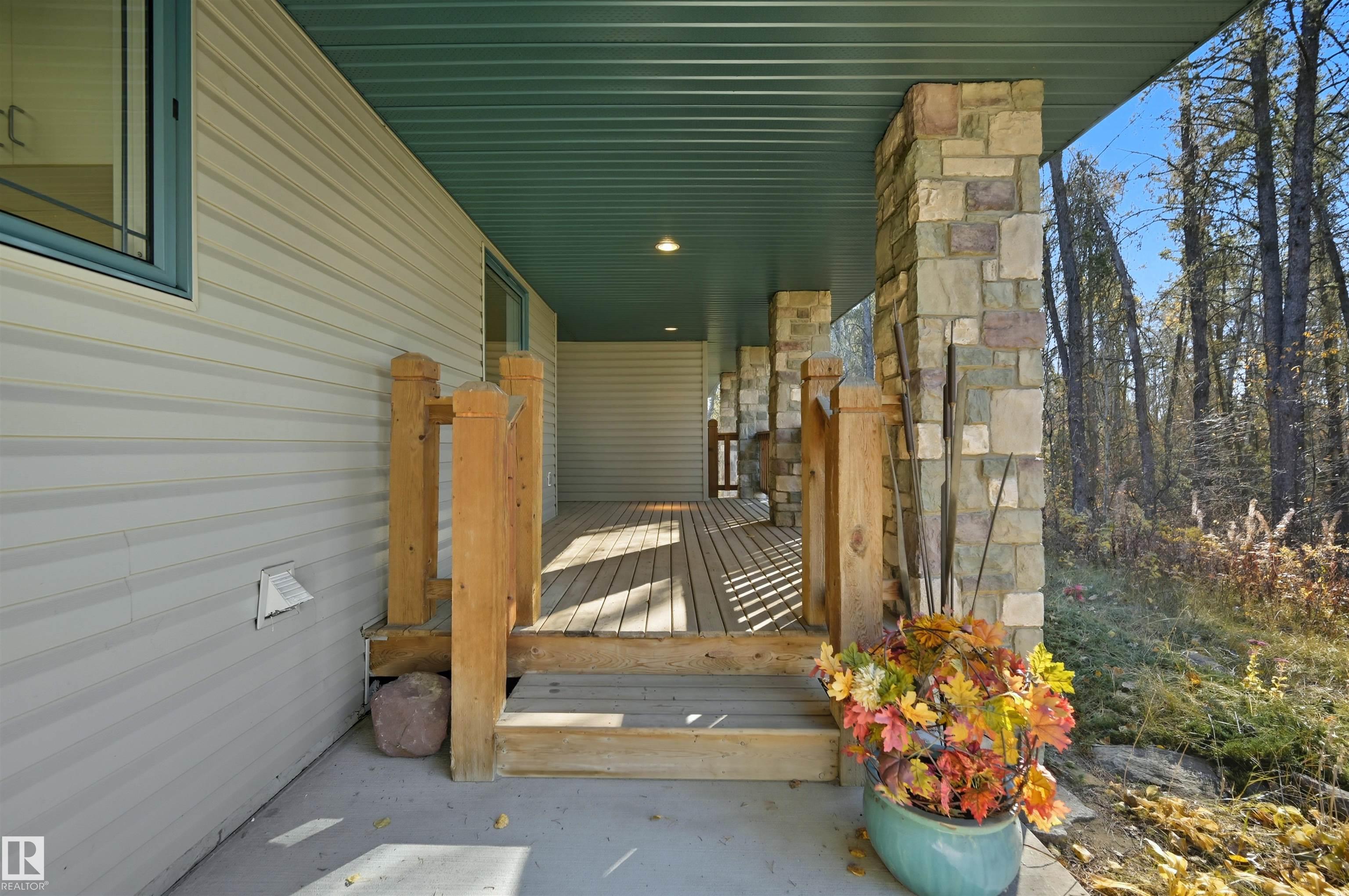 Photo 3 at 27 - 26213 Twp Road 512, Banksiana Ranch, Rural Parkland County