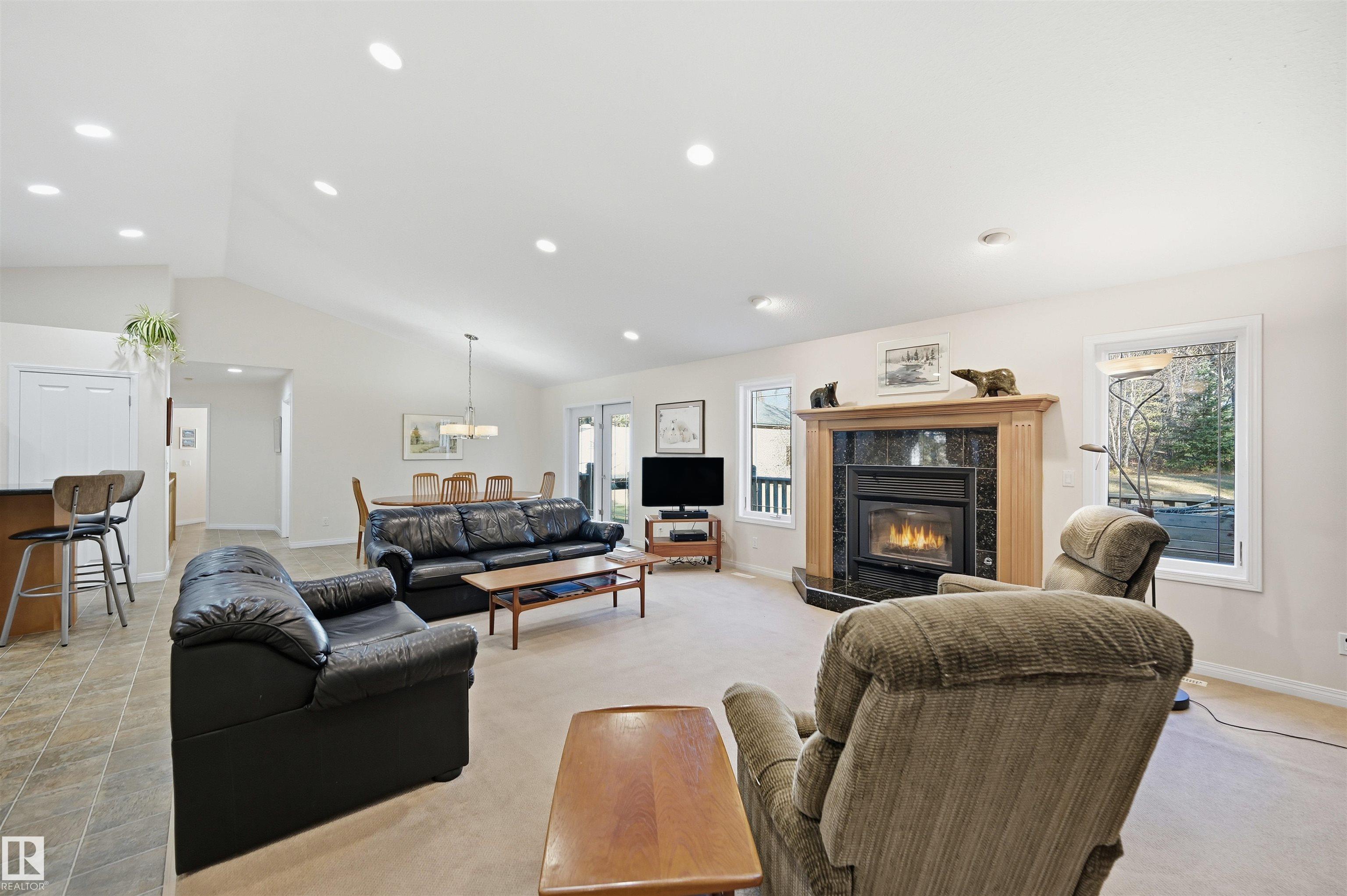 Photo 8 at 27 - 26213 Twp Road 512, Banksiana Ranch, Rural Parkland County