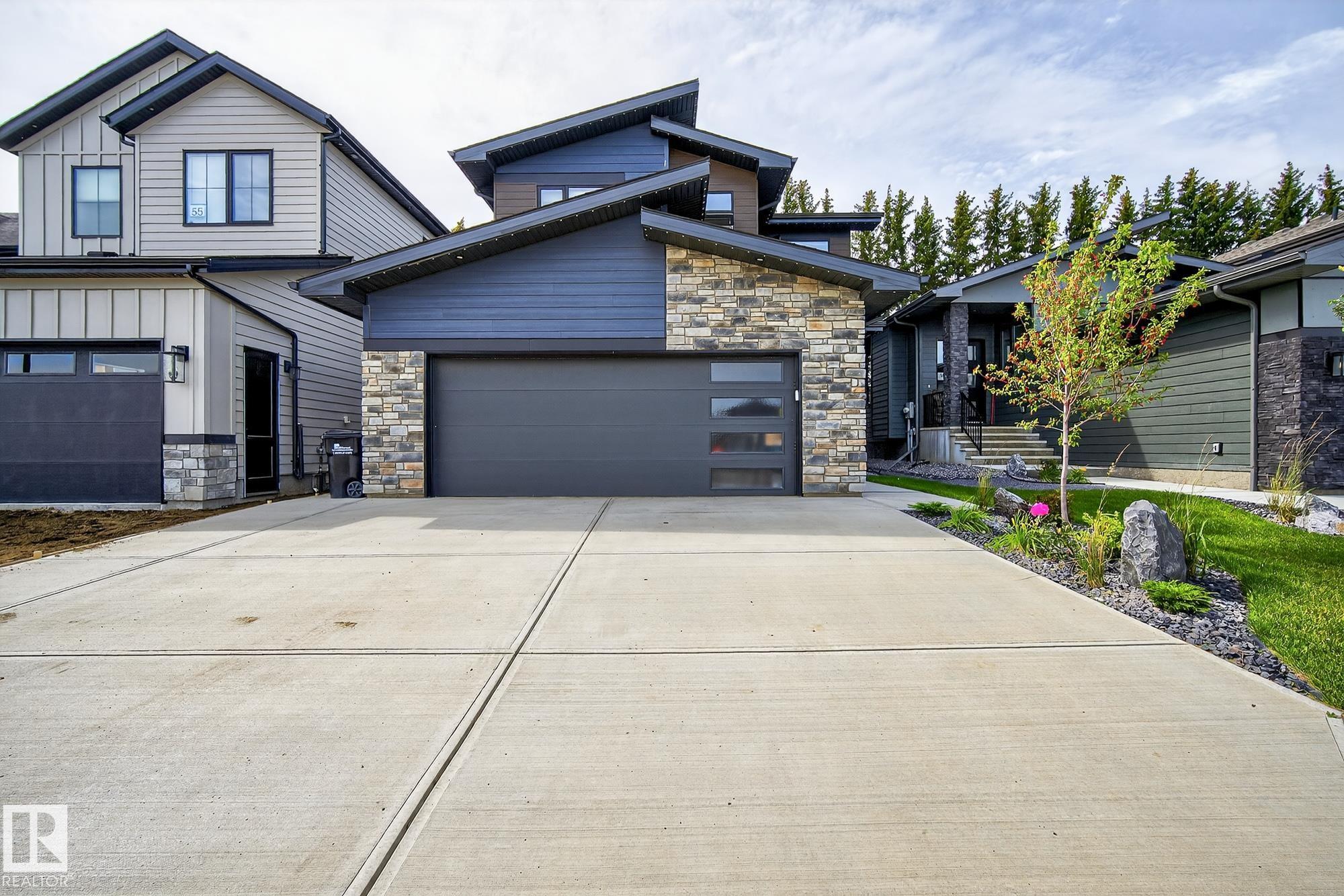 57 Newbury Ci, Salisbury Village, Sherwood Park photo number 2