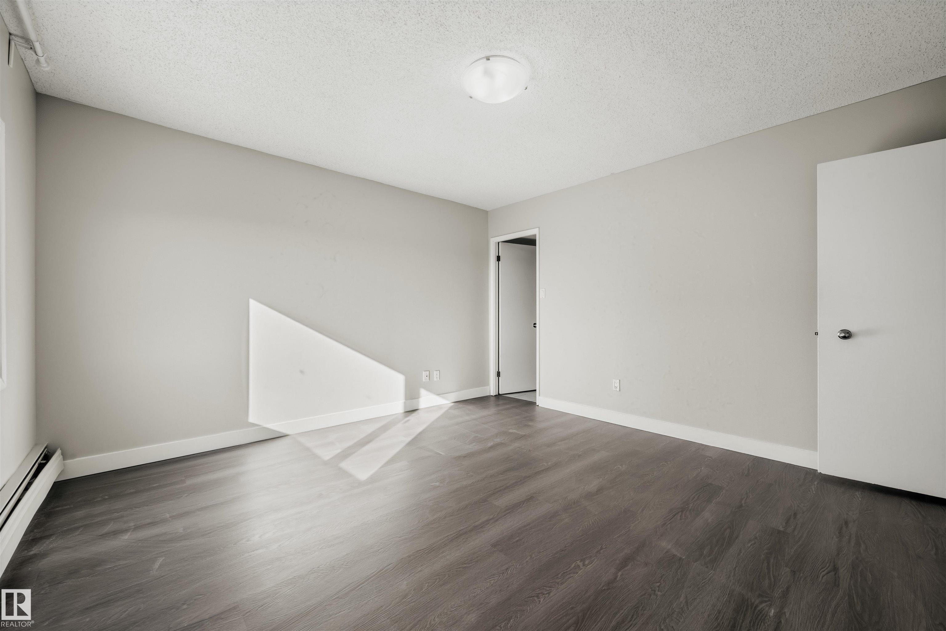 Photo 15 at 1202 - 9909 110 Street NW, Wîhkwêntôwin, Edmonton