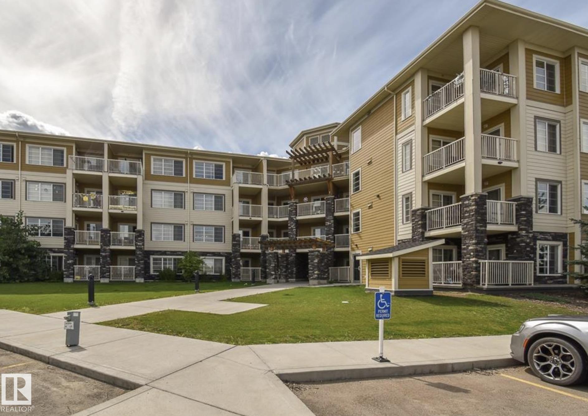 Photo 12 at 210 - 3670 139 Avenue NW, Clareview Town Centre, Edmonton