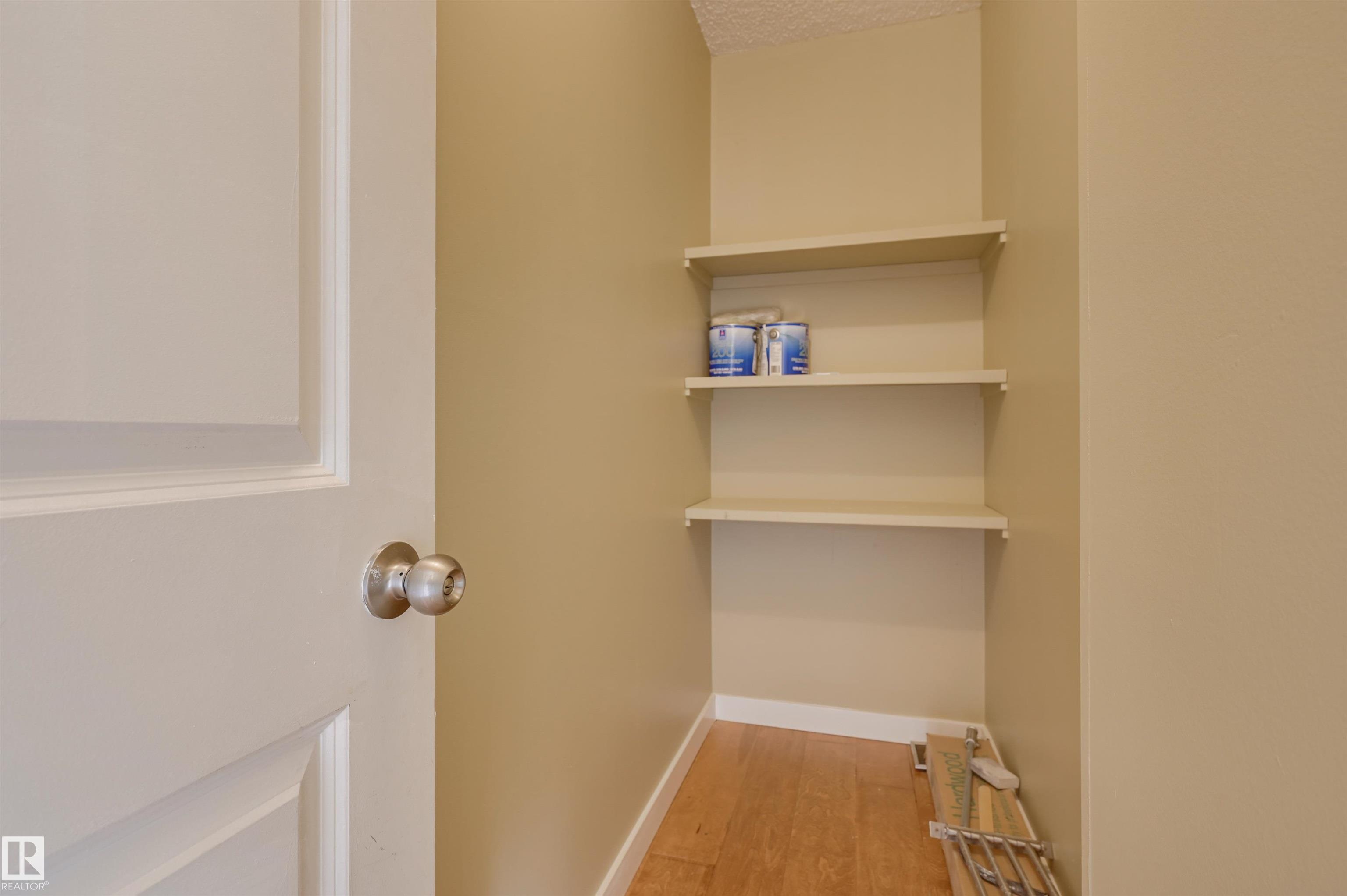 Photo 16 at 905 - 10150 117 Street NW, Wîhkwêntôwin, Edmonton