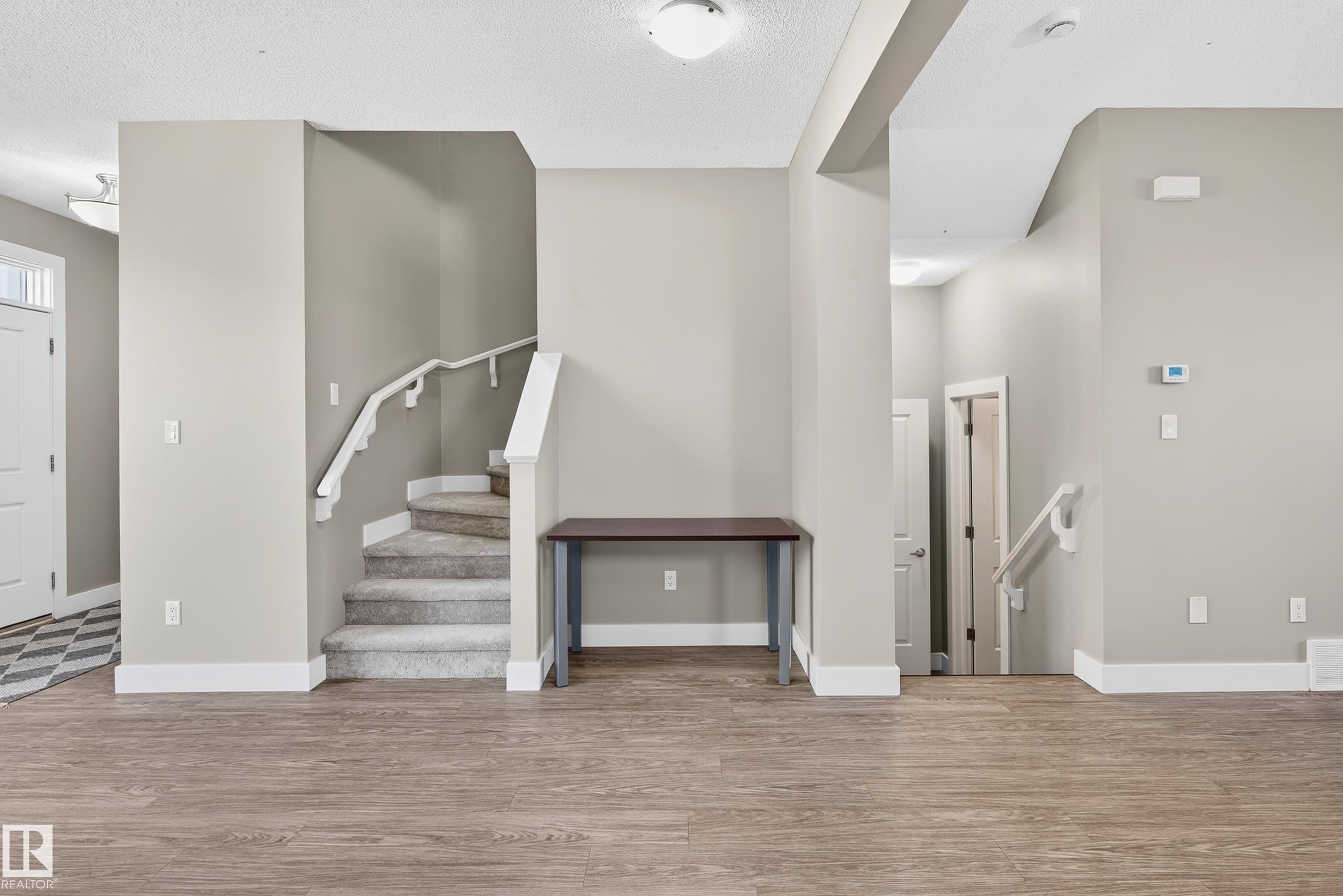 Photo 12 at 2126 24 Street NW, Laurel, Edmonton