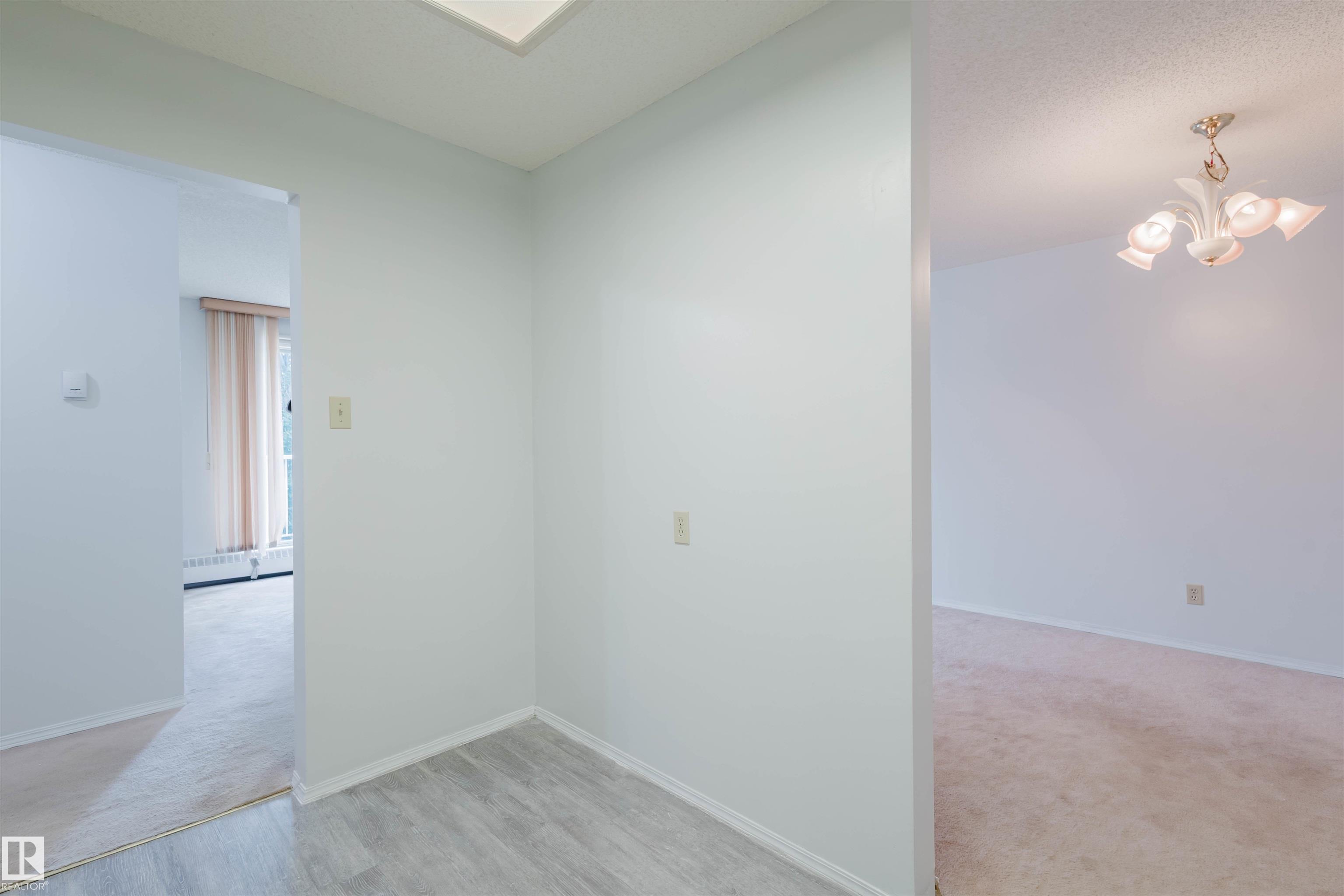 Photo 13 at 402 - 11020 19 Avenue NW, Keheewin, Edmonton