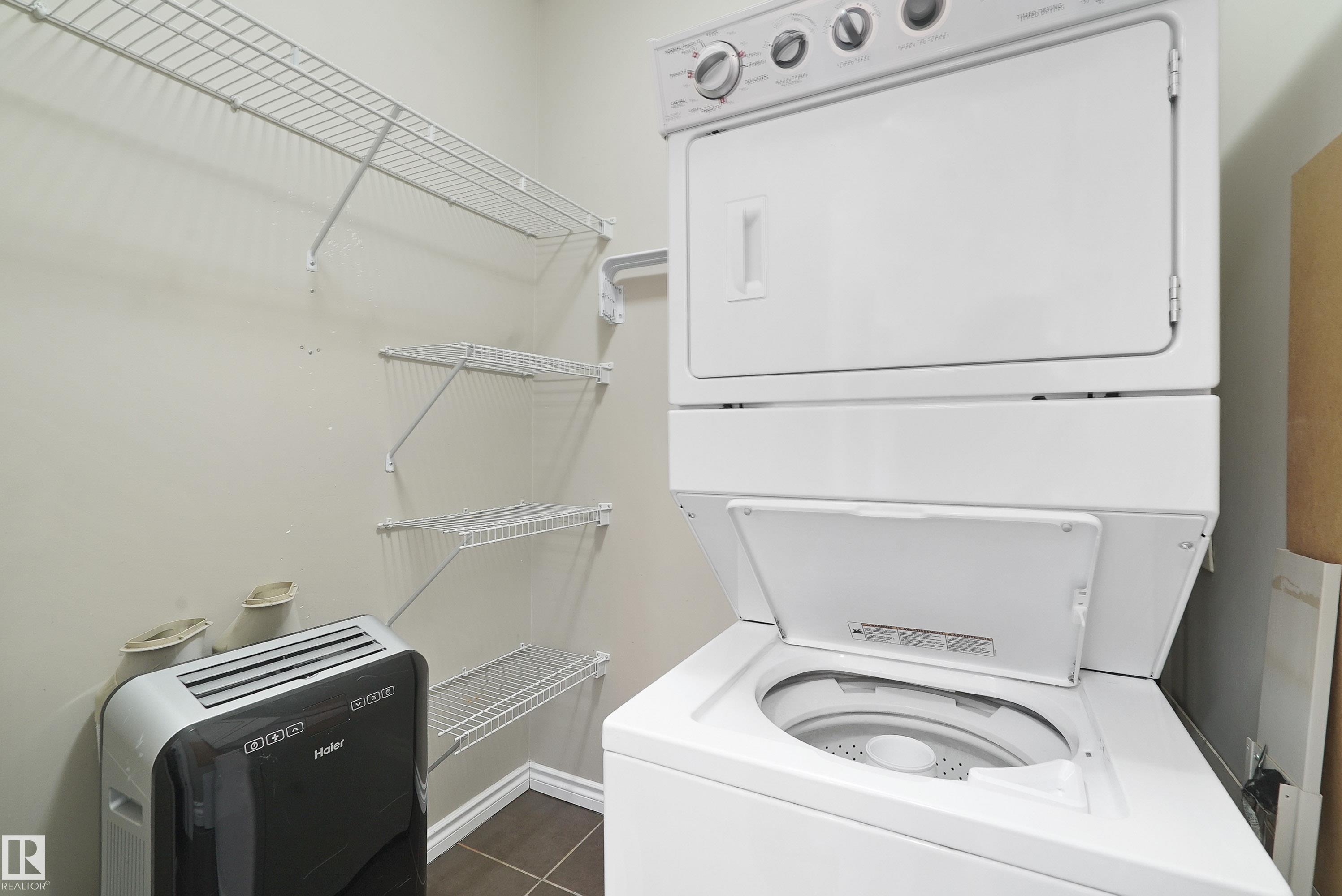 Photo 13 at 414 - 10235 112 Street NW, Wîhkwêntôwin, Edmonton