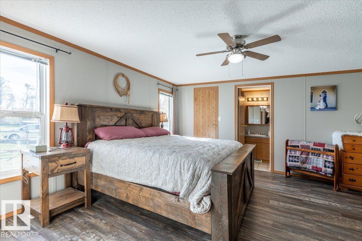 Photo 14 at 28154 Twp Rd 485, None, Rural Leduc County