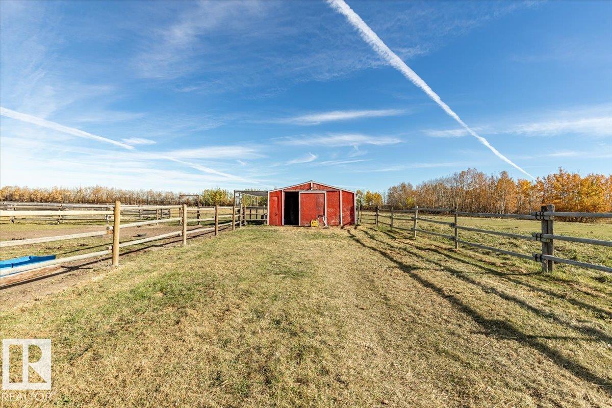 Photo 22 at 28154 Twp Rd 485, None, Rural Leduc County