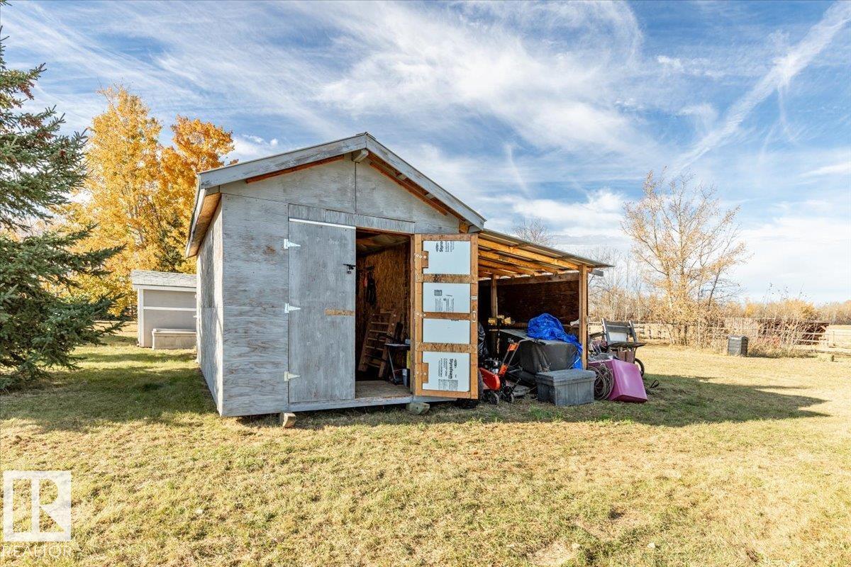 Photo 27 at 28154 Twp Rd 485, None, Rural Leduc County