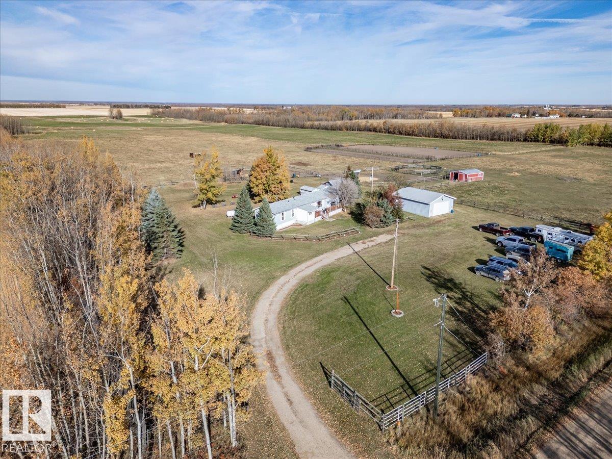 Photo 38 at 28154 Twp Rd 485, None, Rural Leduc County