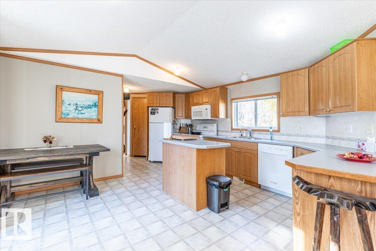 Photo 8 at 28154 Twp Rd 485, None, Rural Leduc County