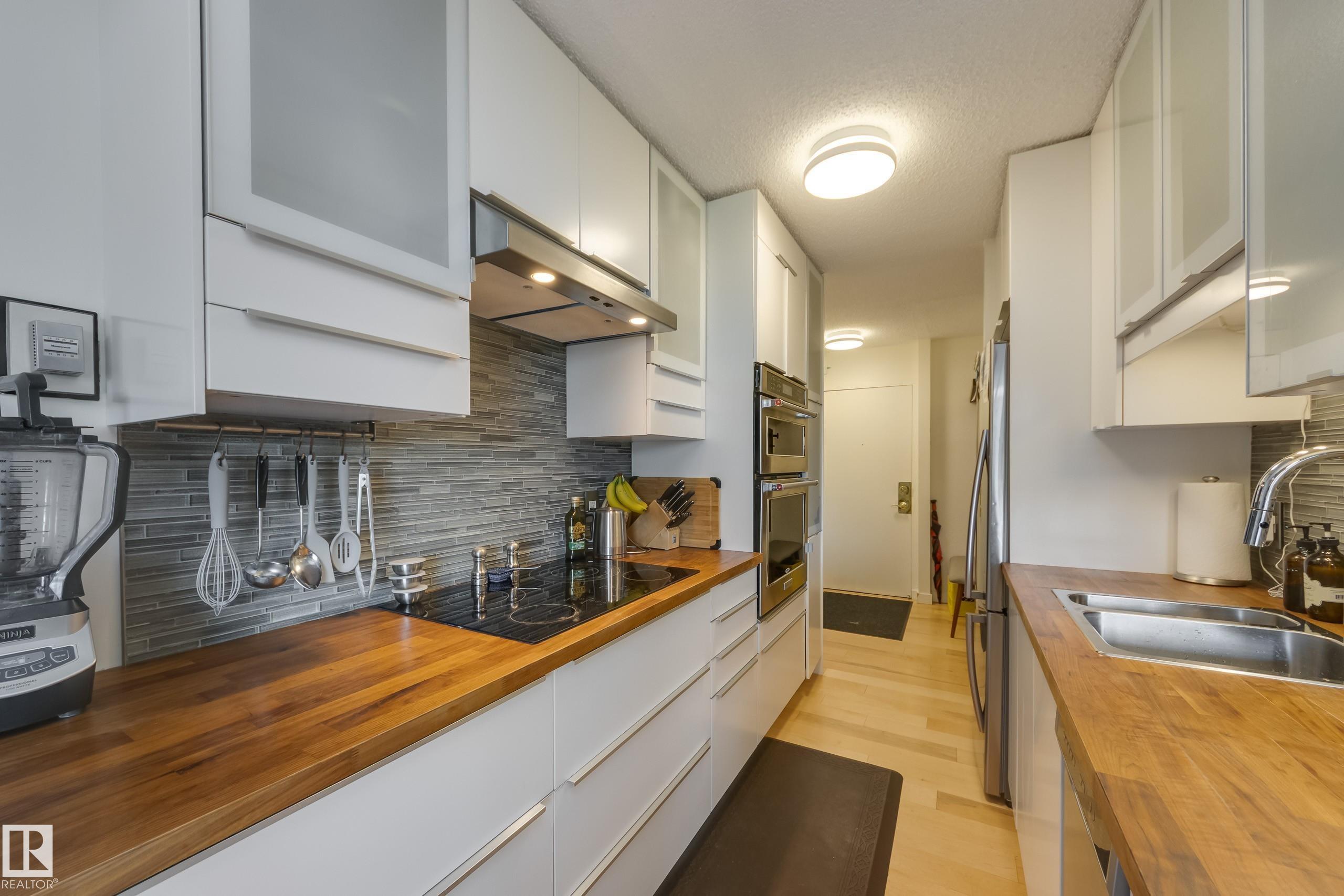 Photo 17 at 504 - 9909 110 Street NW, Wîhkwêntôwin, Edmonton