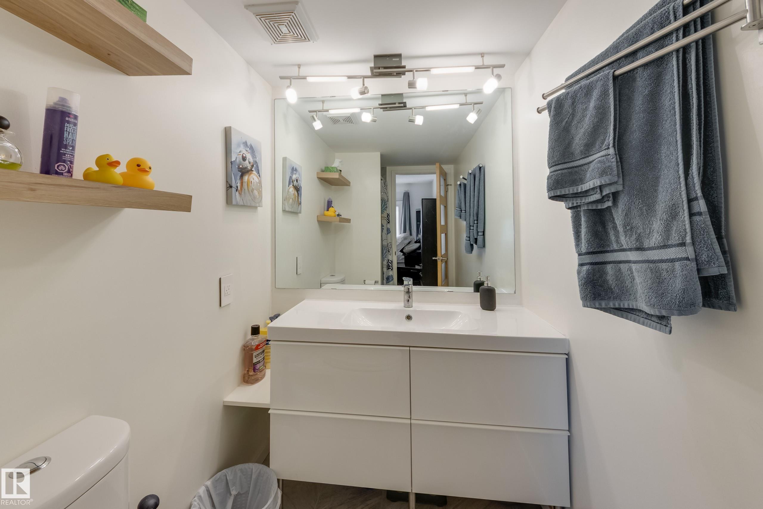Photo 24 at 504 - 9909 110 Street NW, Wîhkwêntôwin, Edmonton
