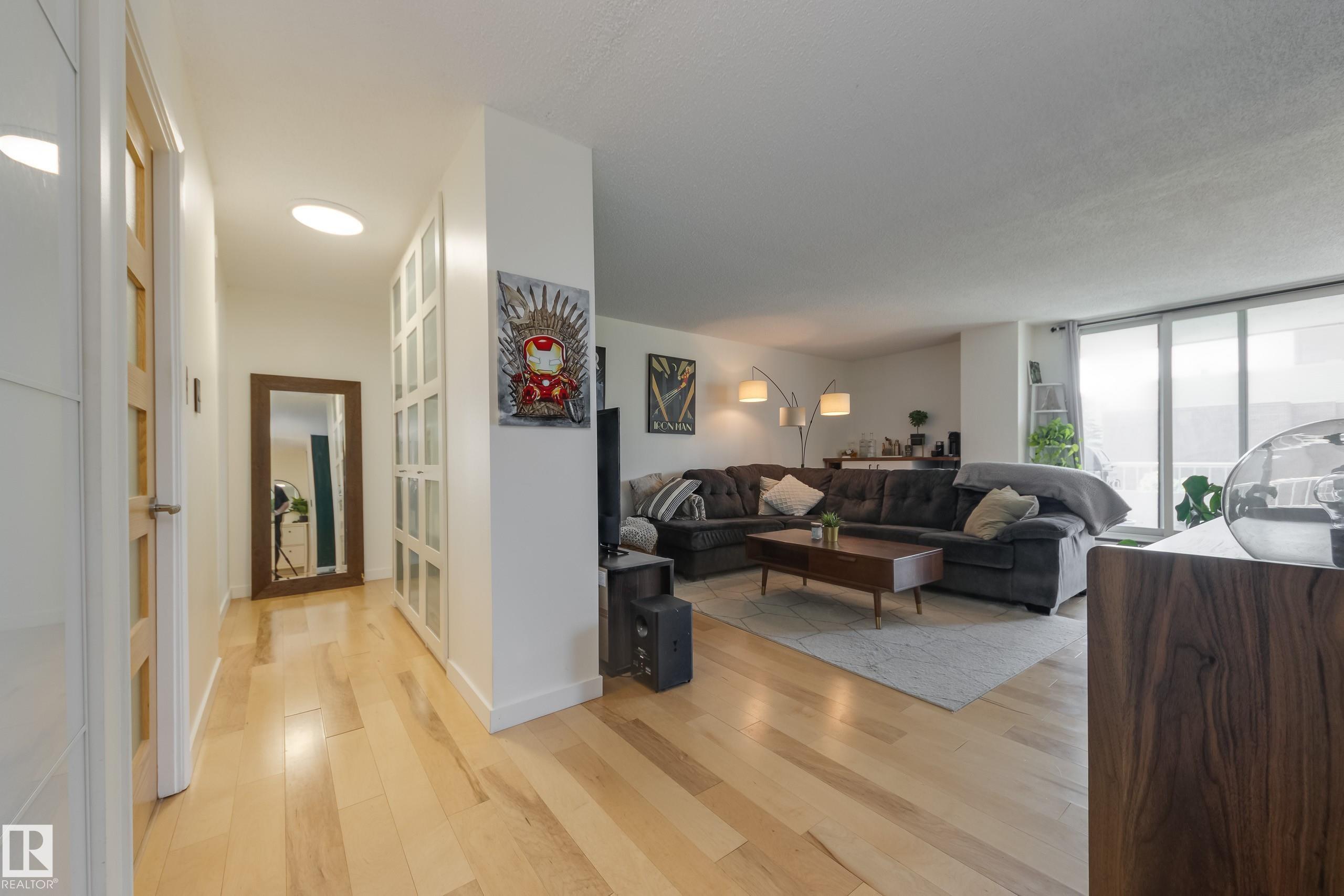 Photo 8 at 504 - 9909 110 Street NW, Wîhkwêntôwin, Edmonton
