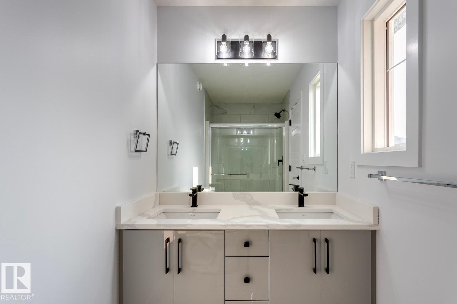 Photo 34 at 33 Caledon Crescent, Copperhaven, Spruce Grove