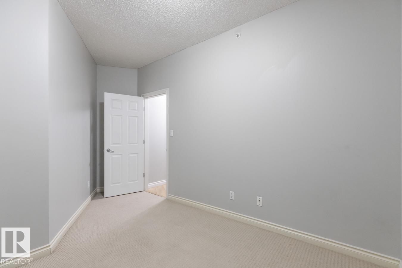 Photo 17 at 402 - 9020 Jasper Avenue NW, Boyle Street, Edmonton