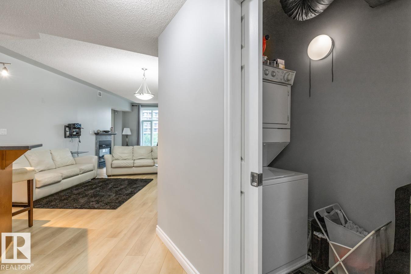 Photo 19 at 402 - 9020 Jasper Avenue NW, Boyle Street, Edmonton