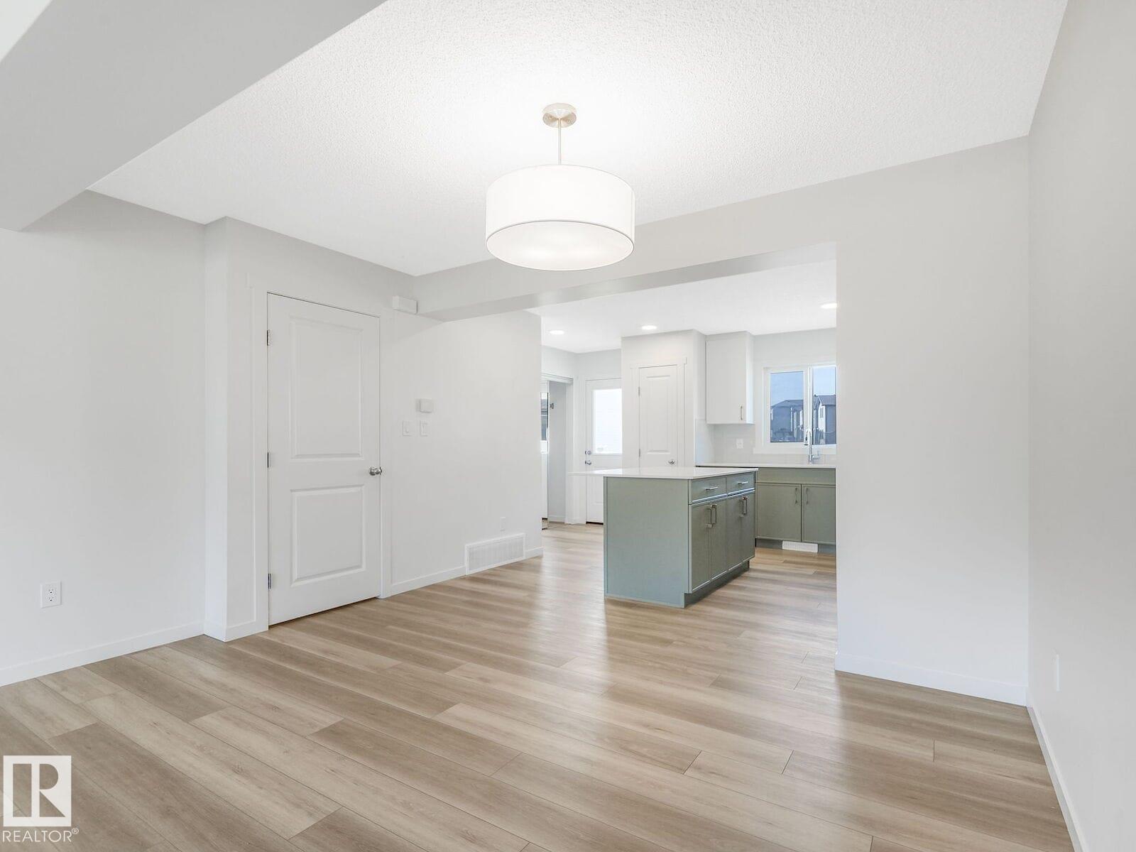 Photo 11 at 1173 Aster Boulevard NW, Aster, Edmonton