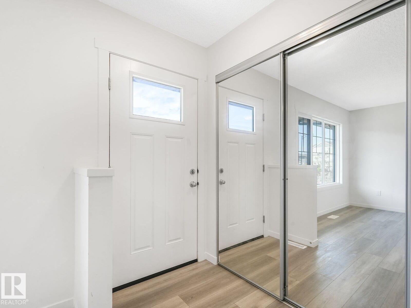 Photo 3 at 1173 Aster Boulevard NW, Aster, Edmonton