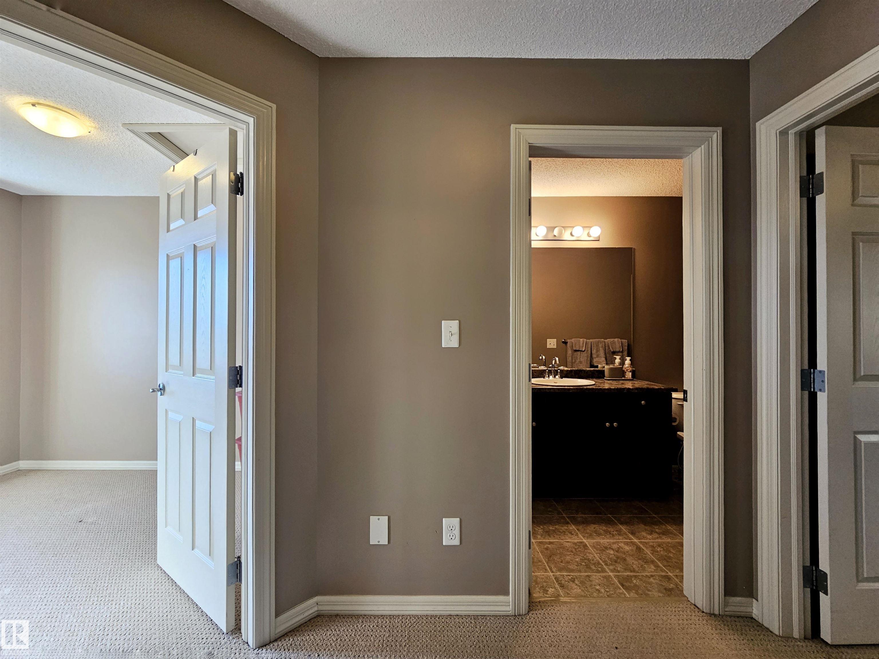 Photo 40 at 29 - 1404 Hermitage Road NW, Canon Ridge, Edmonton