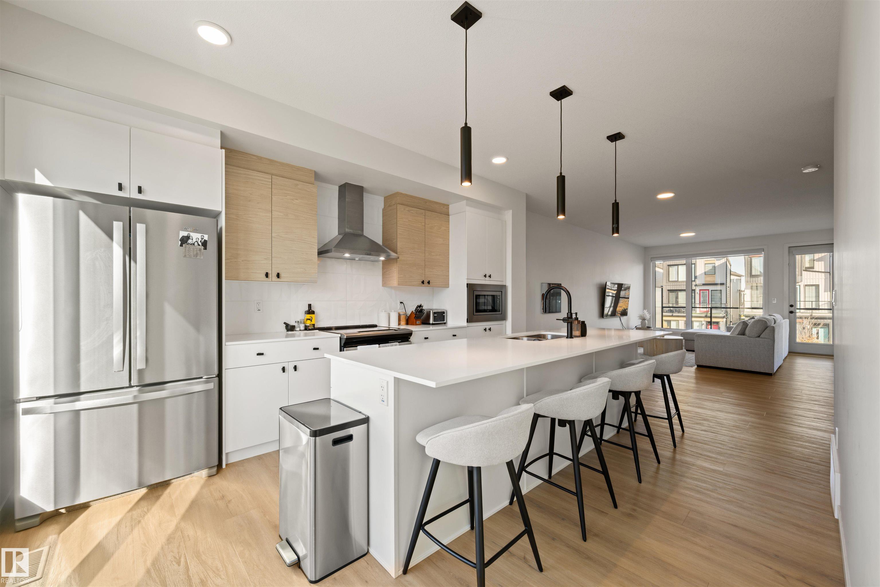 Picture for 459 39 ST SW SW