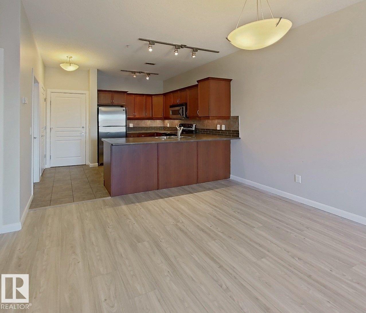 Photo 12 at 318 - 160 Magrath Road NW, Magrath Heights, Edmonton