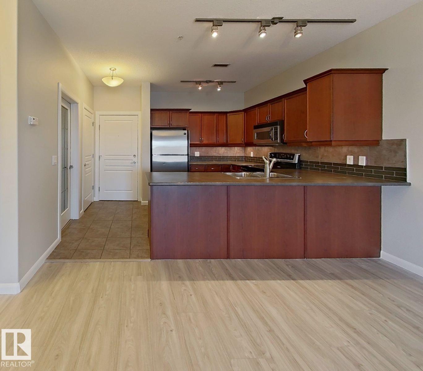 Photo 5 at 318 - 160 Magrath Road NW, Magrath Heights, Edmonton