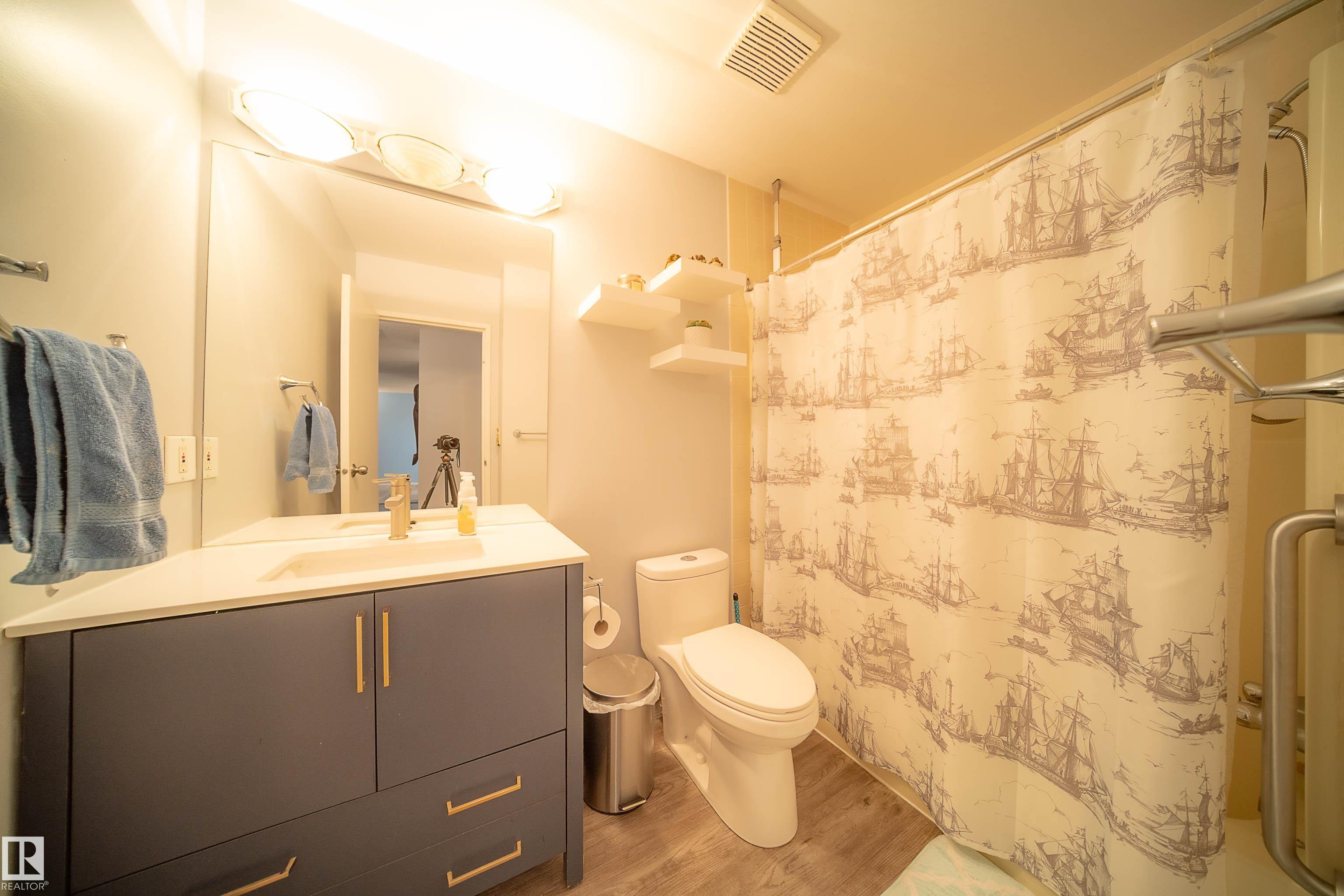Photo 11 at 408 - 10511 19 Avenue NW, Keheewin, Edmonton