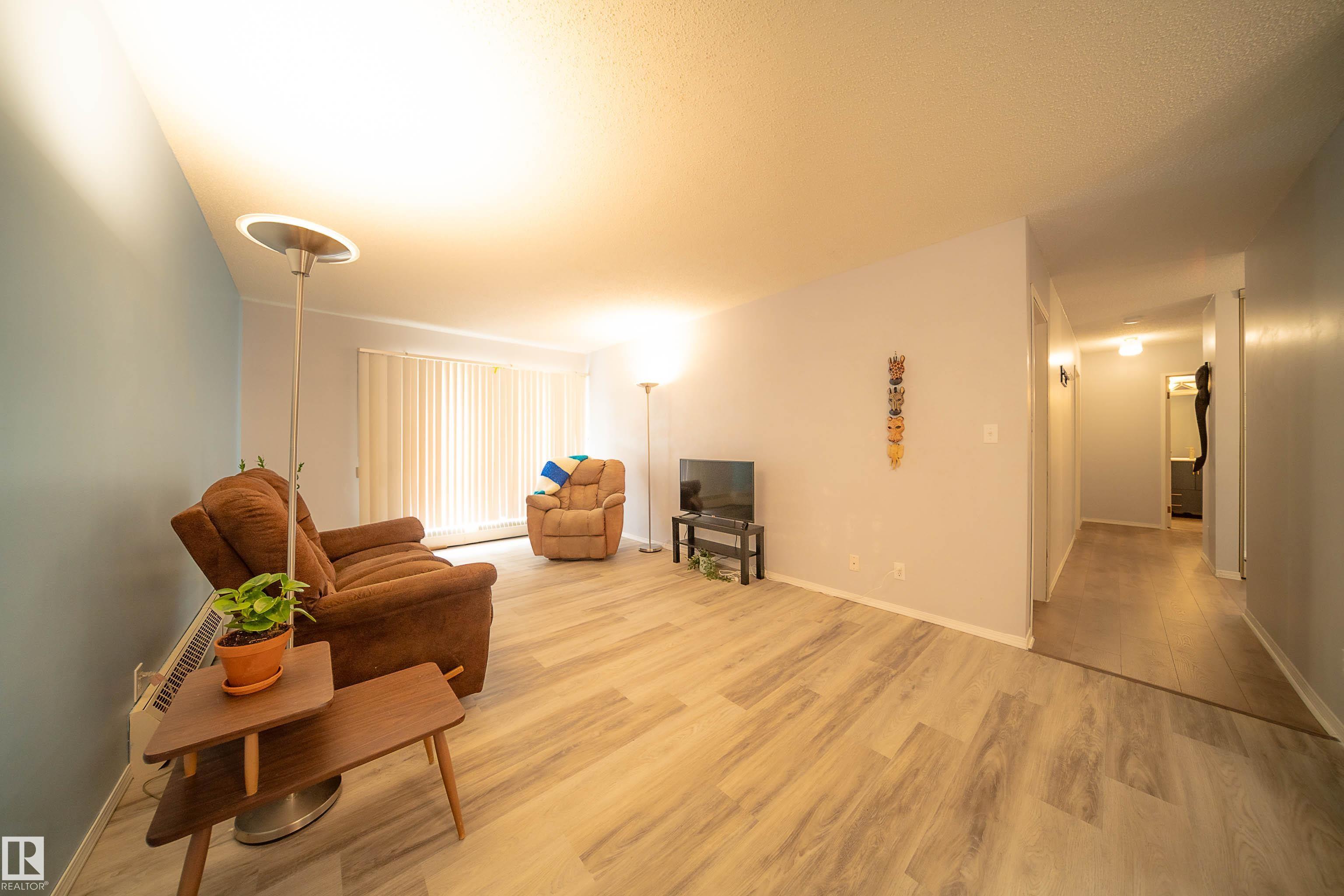 Photo 5 at 408 - 10511 19 Avenue NW, Keheewin, Edmonton