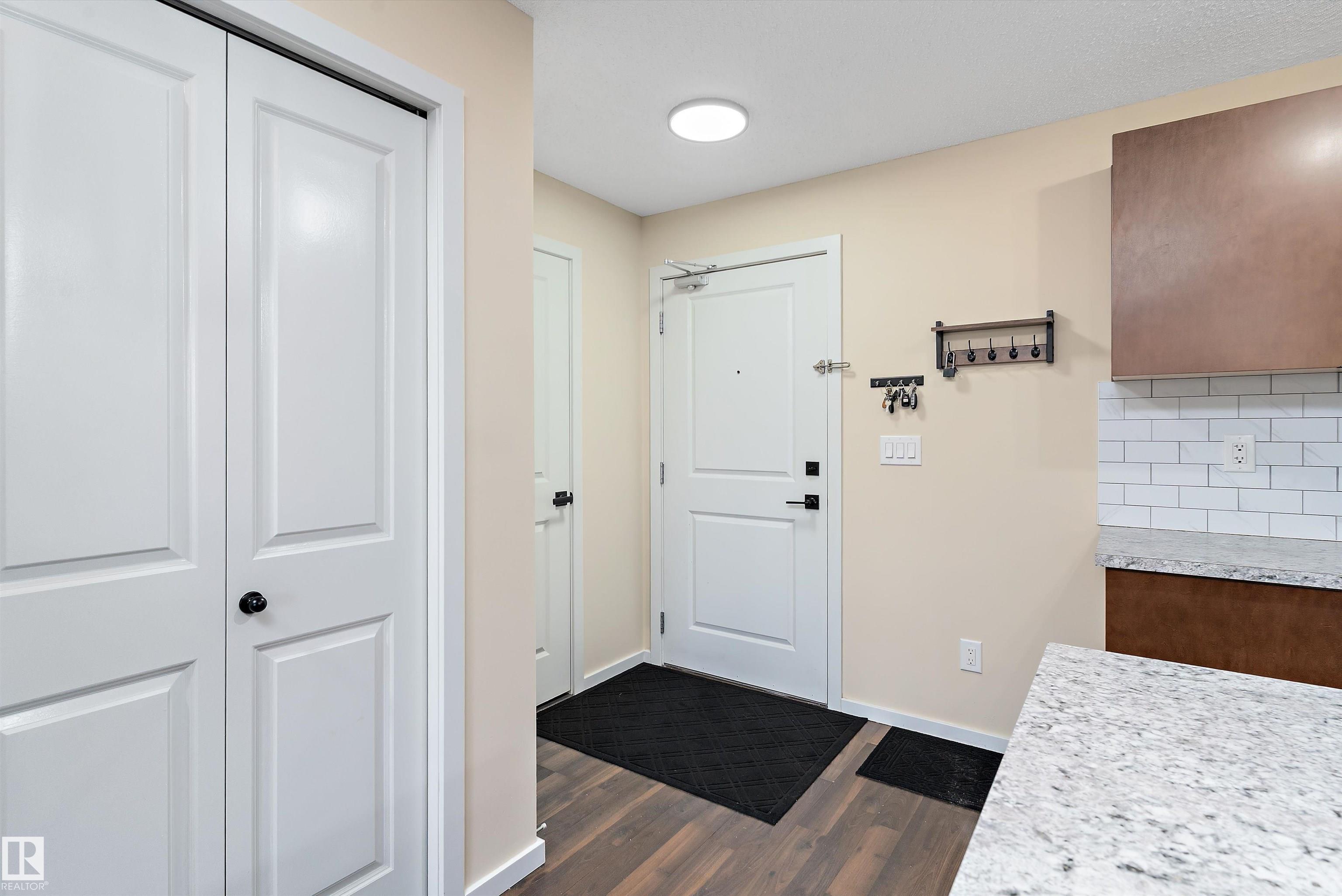 Photo 3 at 122 - 3357 16a Avenue NW, Laurel, Edmonton